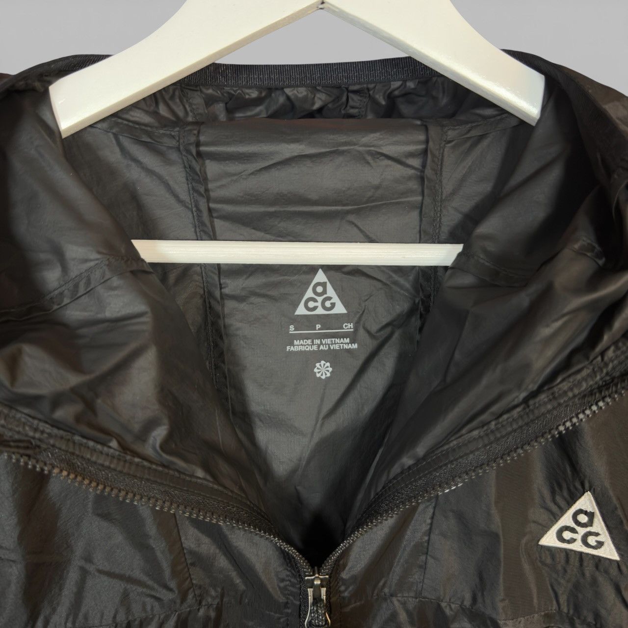Nike ACG Nike ACG Cinder Cone Lightweight Windproof Jacket Size US S / EU 44-46 / 1 - 4 Thumbnail