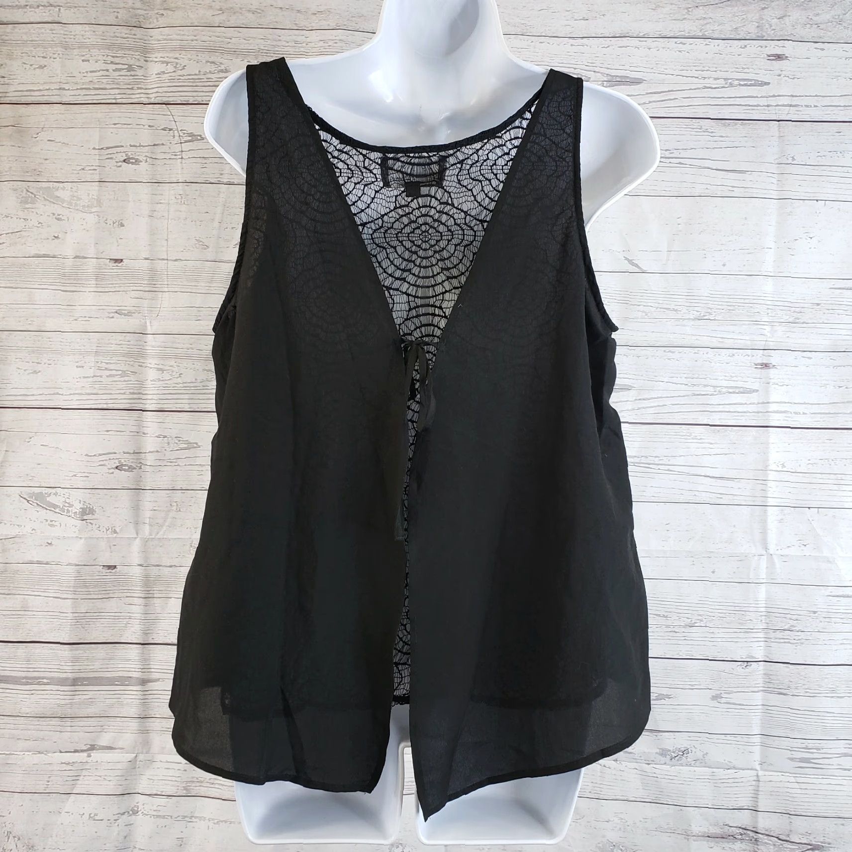 Vintage PJK Patterson J Kincaid Womens Tank Top Sz Large Solid Black Lace Ties in Back Tank Womens L Black Lace Tie Back 90s Style Size L / US 10 / IT 46 - 2 Thumbnail