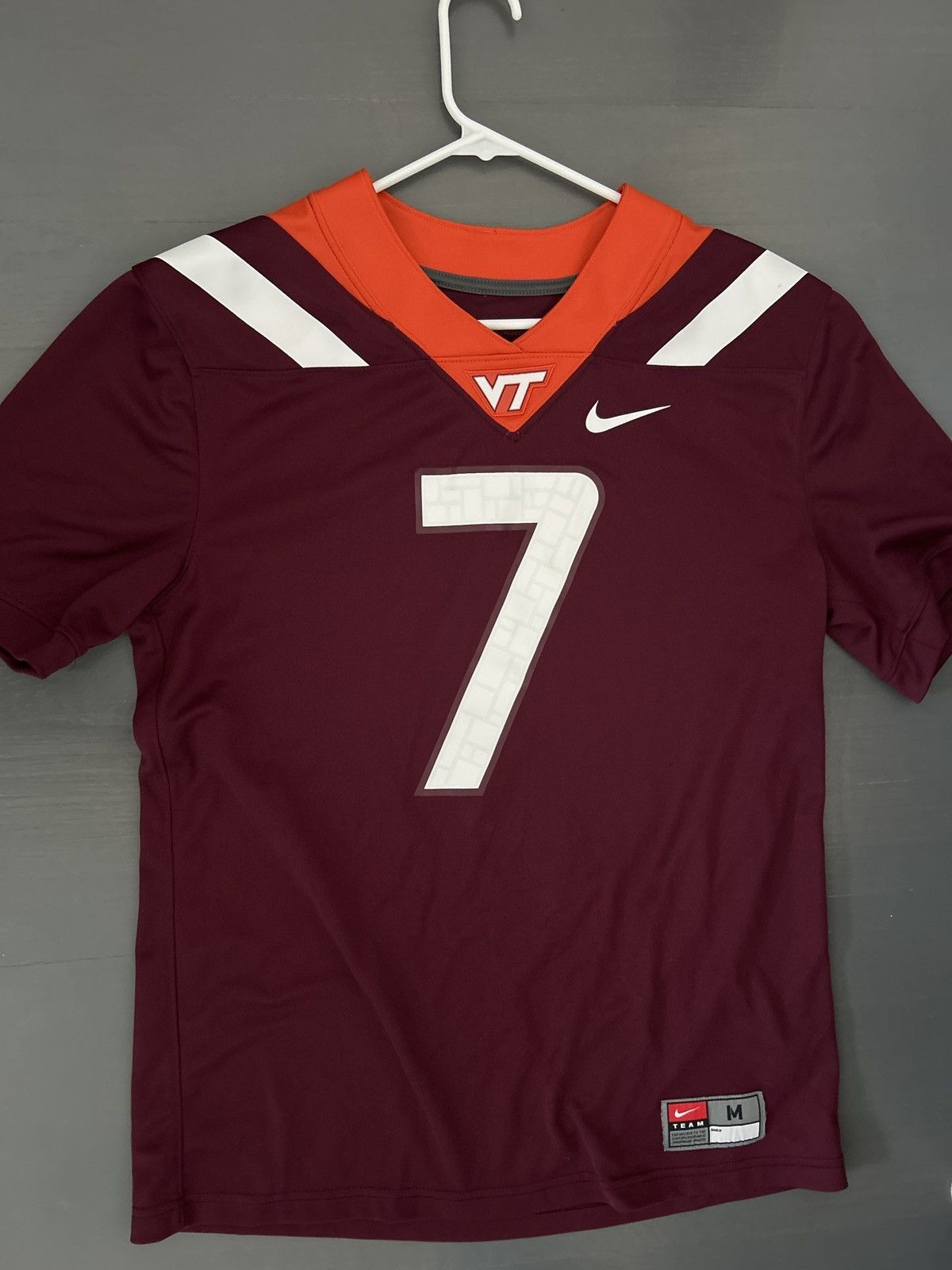 Nike Michael Vick Virginia Tech Jersey Size US M / EU 48-50 / 2 - 2 Thumbnail
