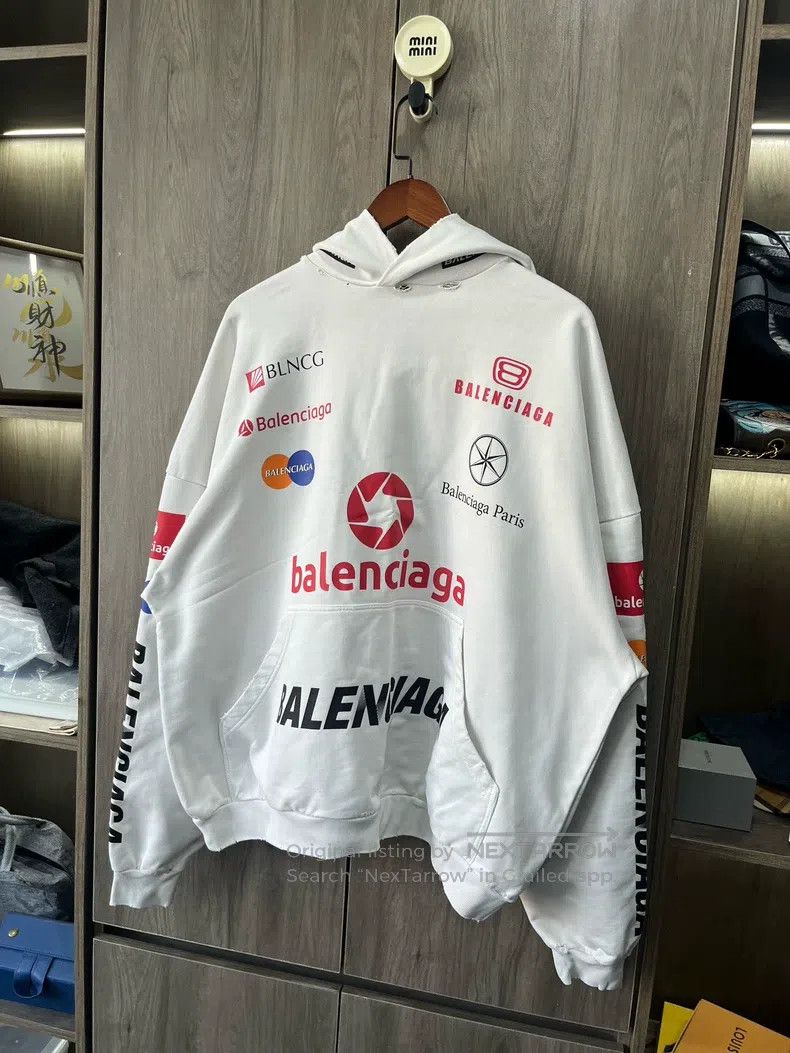 Balenciaga Balenciaga Racing Slogan Barrage Lettering Logo Hoodie Size US M / EU 48-50 / 2 - 8 Thumbnail