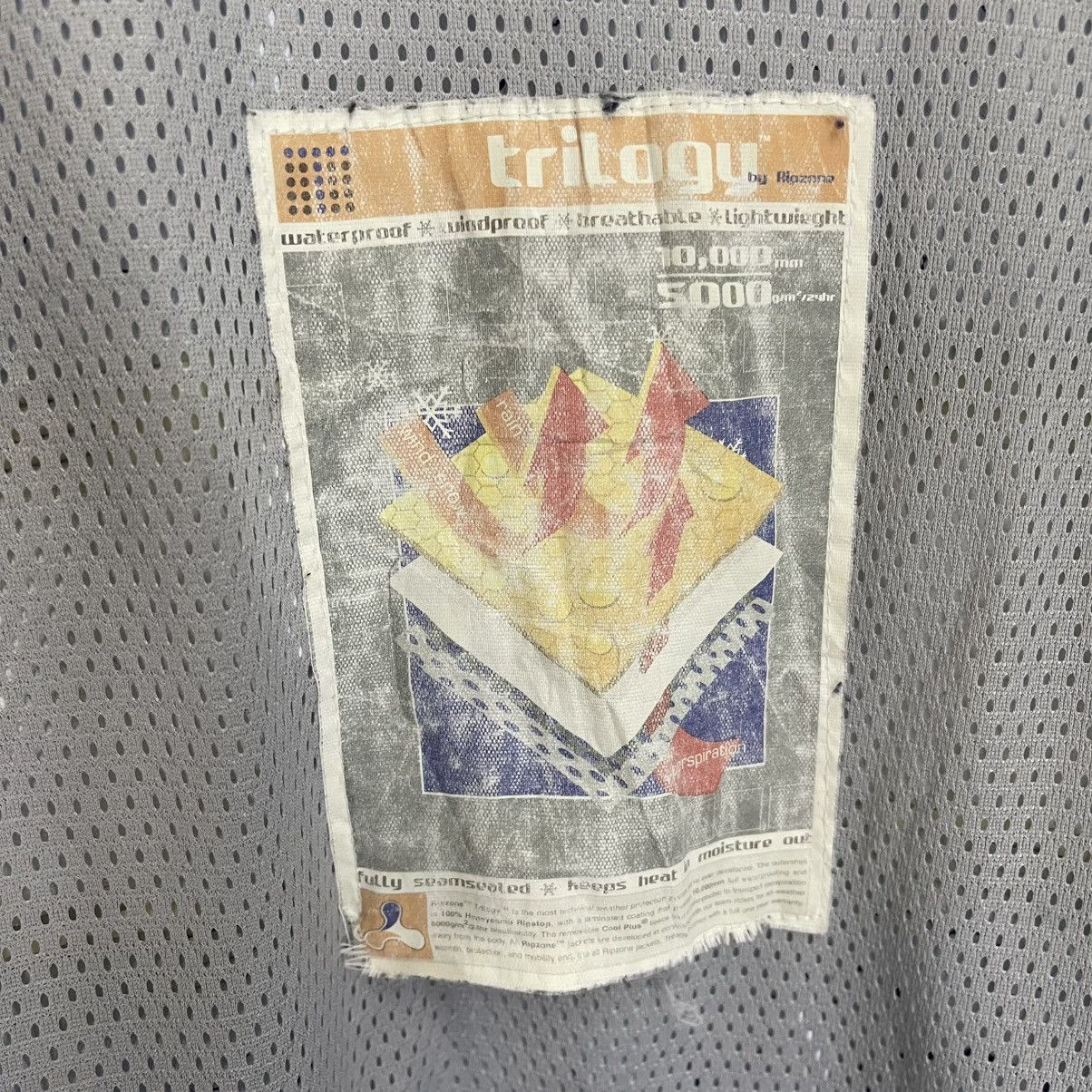 Japanese Brand × Vintage RIPZONE SKATEBOARDING SKI JACKET Size US M / EU 48-50 / 2 - 21 Thumbnail