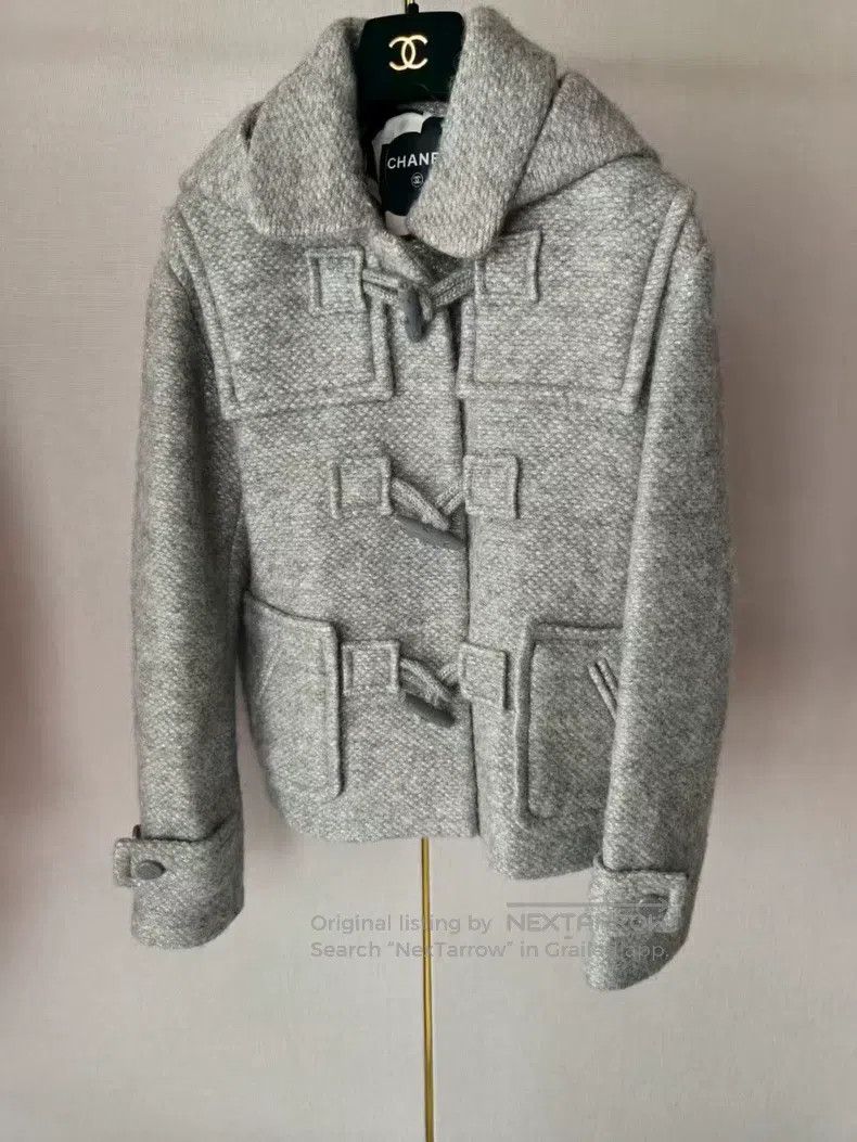 Chanel Chanel Coat Size XS / US 0-2 / IT 36-38 - 1 Thumbnail