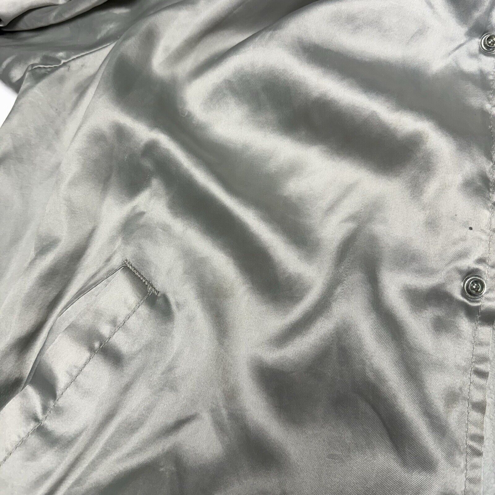 Vintage Vintage Bud King of Beers Jacket Mens XL Silver Bomber Embro Size US XL / EU 56 / 4 - 11 Thumbnail