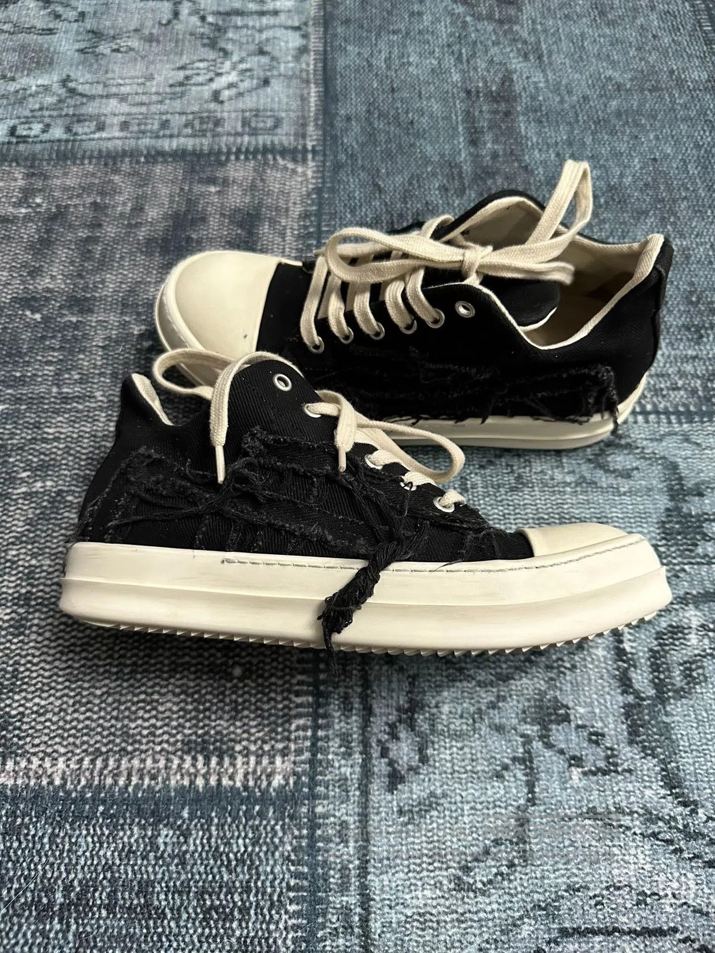 Rick Owens Rick Owens Distressed Low. Size US 7 / IT 37 - 3 Thumbnail