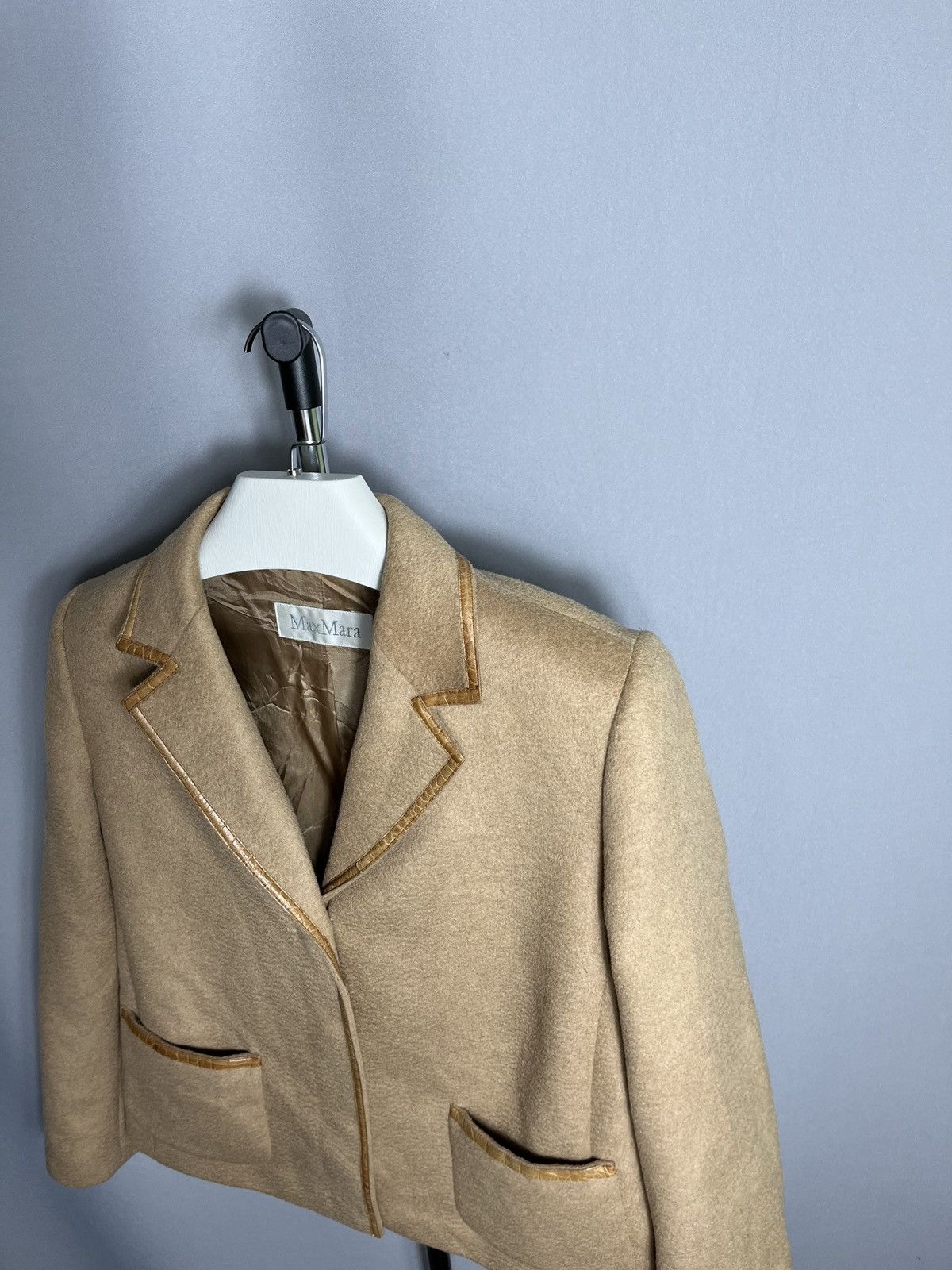 Max Mara max mara camello jacket blazer brown beige woman coat Size L / US 10 / IT 46 - 4 Thumbnail