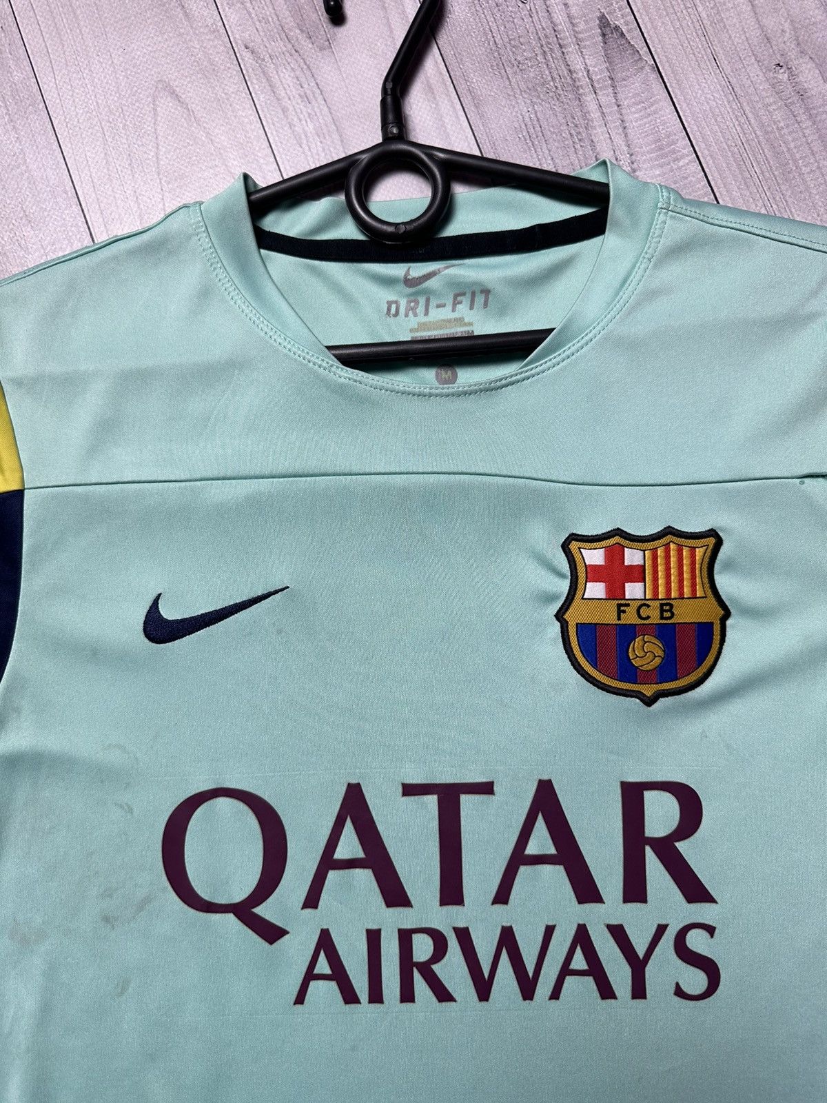 Nike Vintage Nike blue Barcelona soccer jersey size M Size US M / EU 48-50 / 2 - 6 Thumbnail