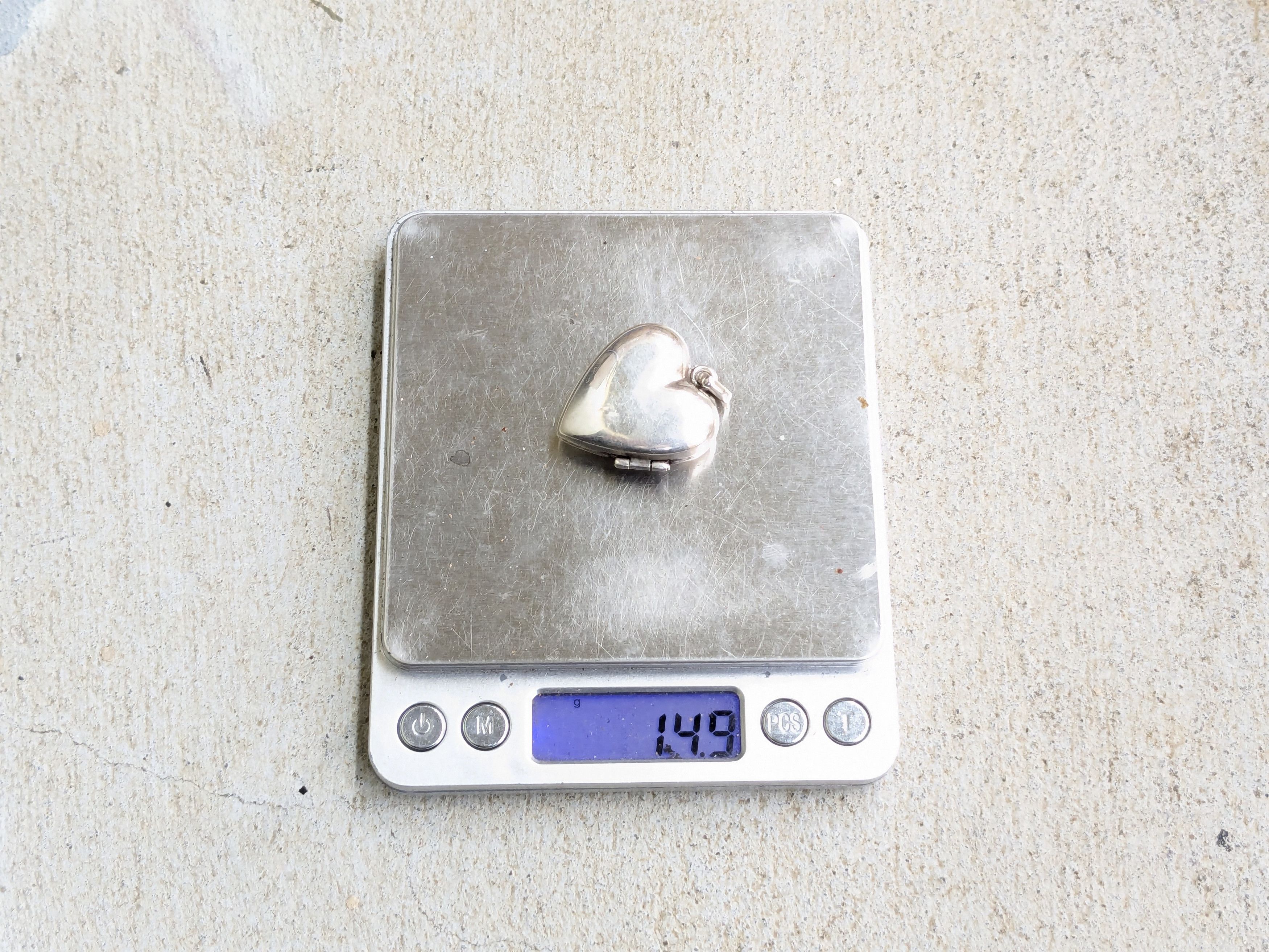 Jewelry Vintage Sterling Silver Heart Pendant Locket Picture Size ONE SIZE - 12 Thumbnail