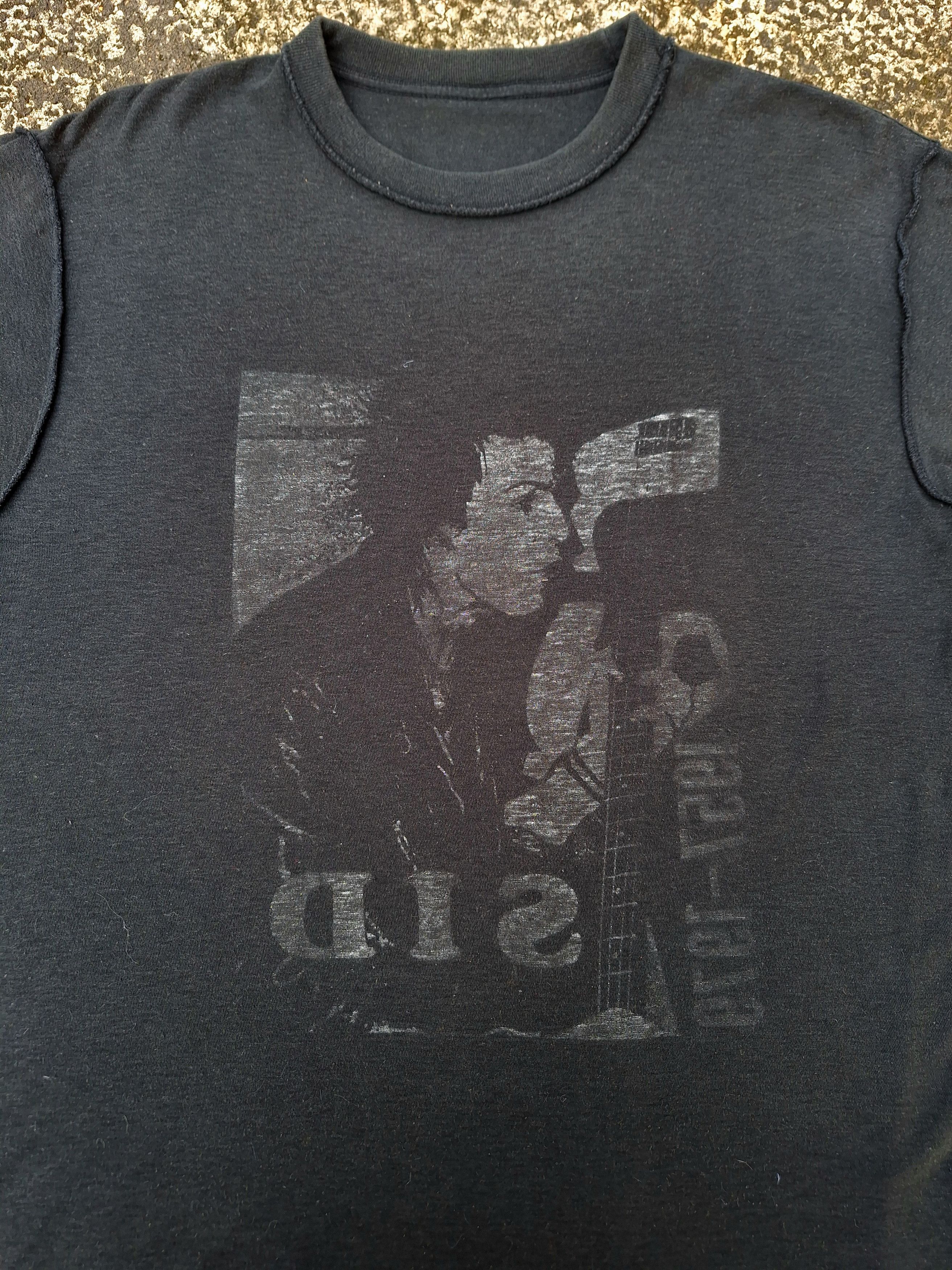 Vintage 🔥RARE🔥 Vintage 90s sex pistols sid vicious not deftones Size US M / EU 48-50 / 2 - 7 Thumbnail