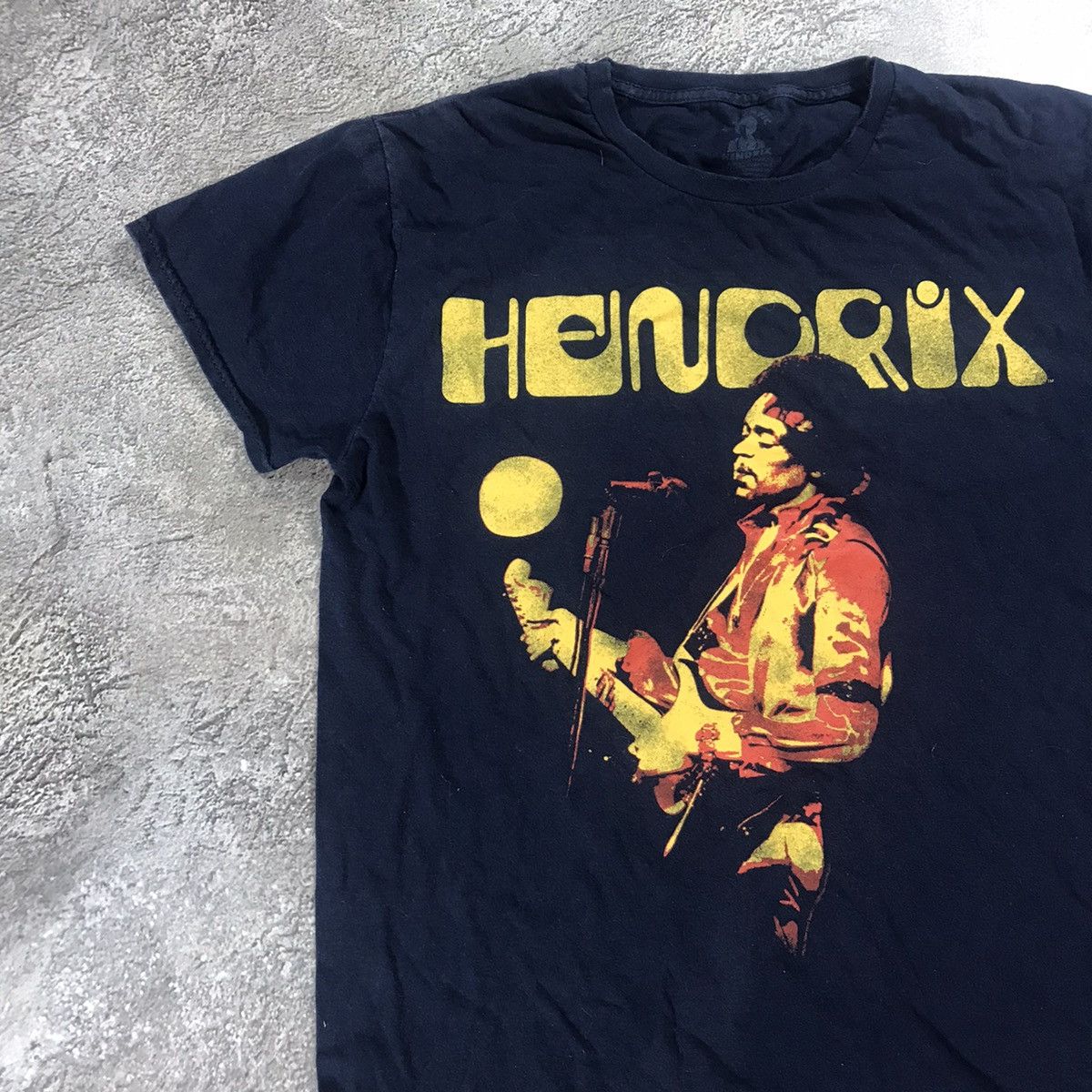 Vintage Vintage 90s Hendrix Graphic Tee Sun Faded Band Tee Grunge S Size US S / EU 44-46 / 1 - 3 Thumbnail