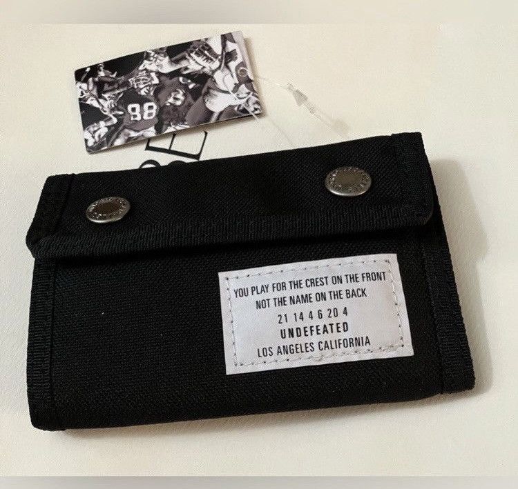 STUSSY x Porter 20年モデル Wallet Holioday Stüssy x Porter Fall/Winter 2018 | Drops | Hypebeast