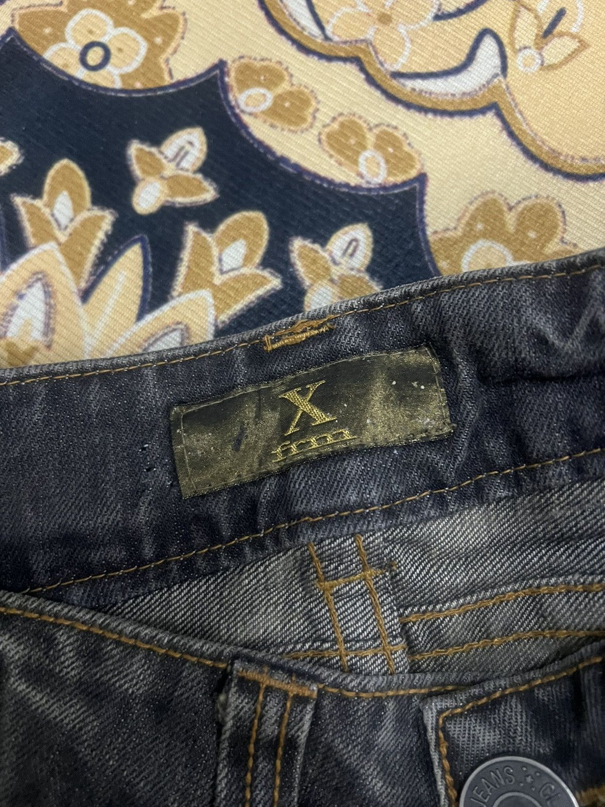 Japanese Brand THRASHED🔥FLARED XFRM FLUTTER DISTRESSED DENIM PANT Size US 29 - 11 Thumbnail
