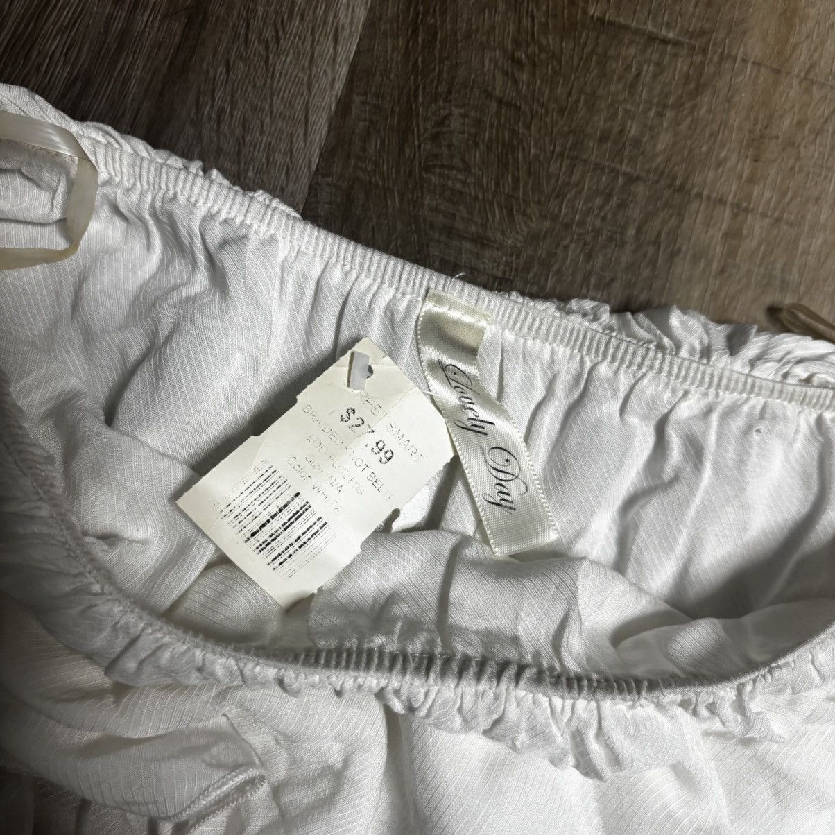 Vintage Lovely Day Women’s Size S White Ruffled Flutter Sleeveless Size S / US 4 / IT 40 - 5 Thumbnail