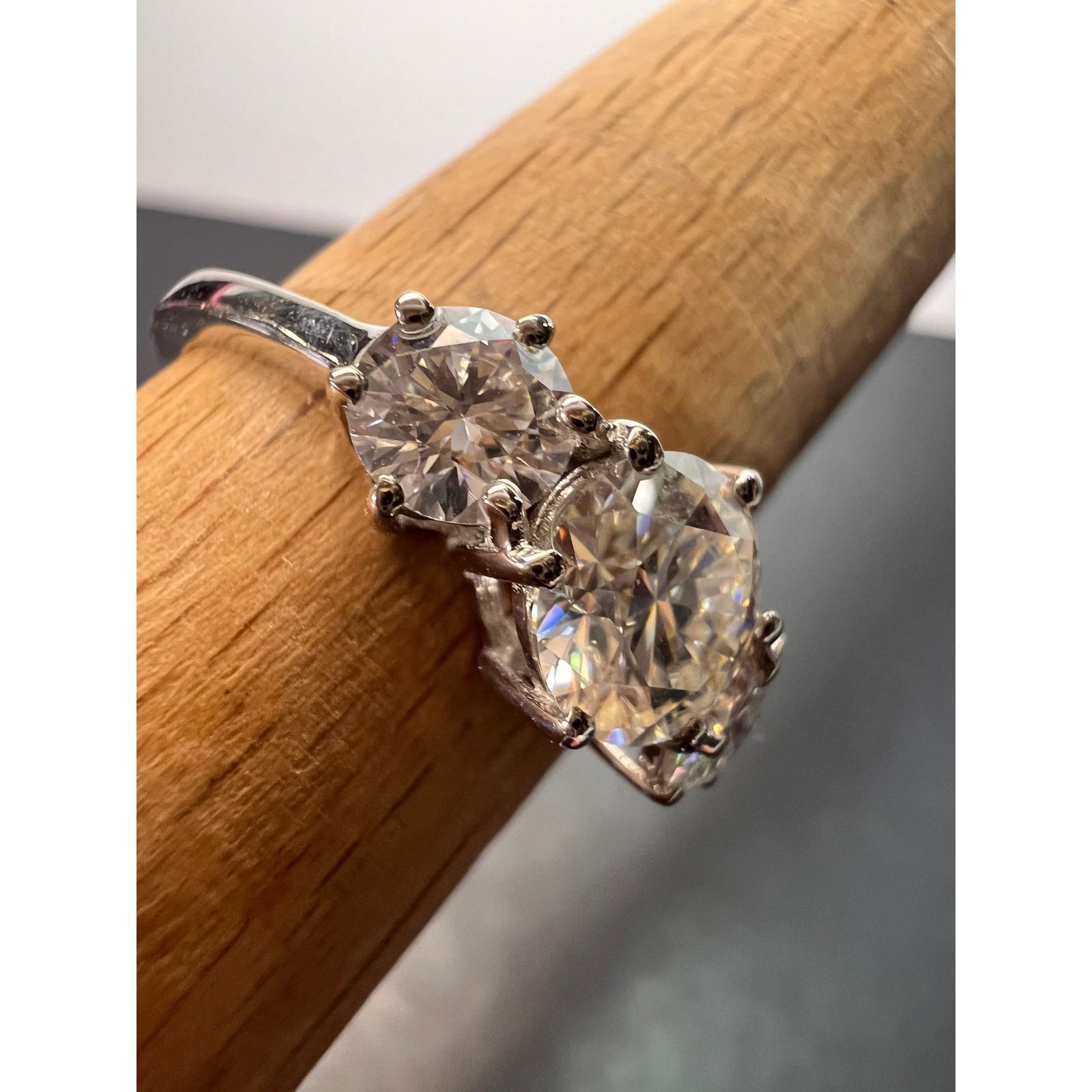 Other NEW Moissanite trilogy ring in platinum over 925 size 9 Size ONE SIZE - 5 Thumbnail