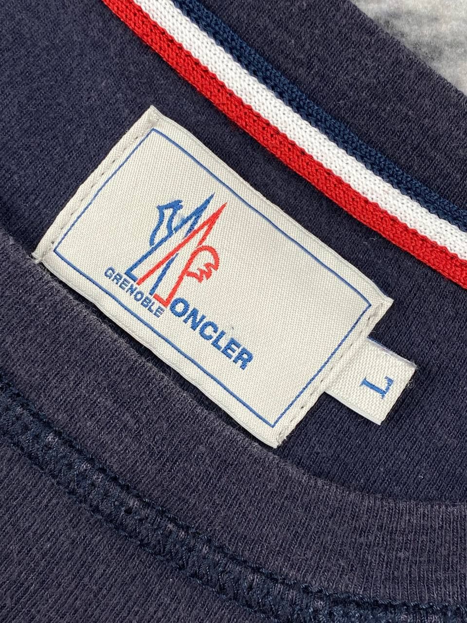 Moncler Moncler MaglIa Girocollo Sweatshirt Men Size L Blue Size US L / EU 52-54 / 3 - 5 Thumbnail