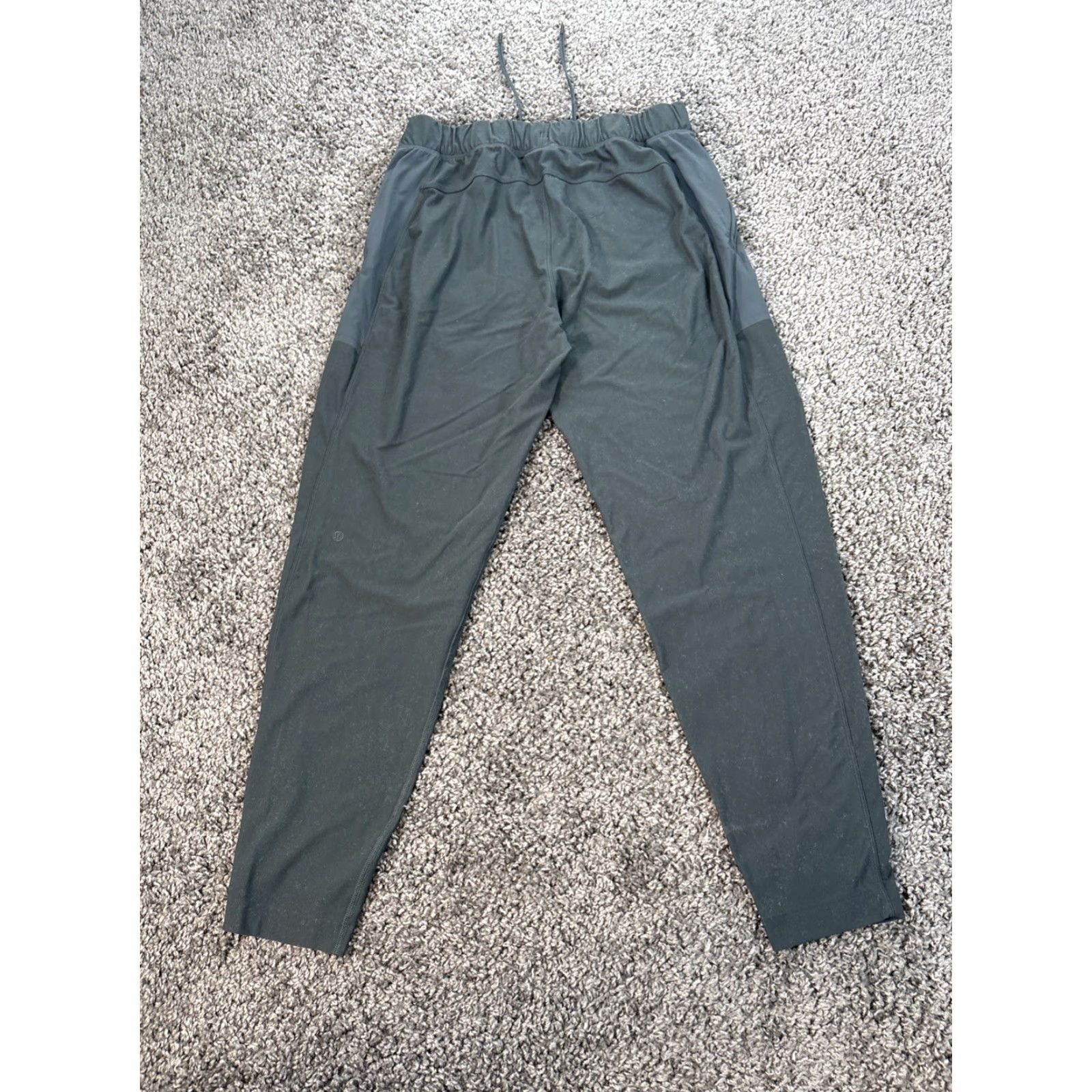 Lululemon Lululemon ABC Joggers Men Large Gray Warpstreme Performance Stretch Pants Gym Job? Size US 33 - 6 Thumbnail