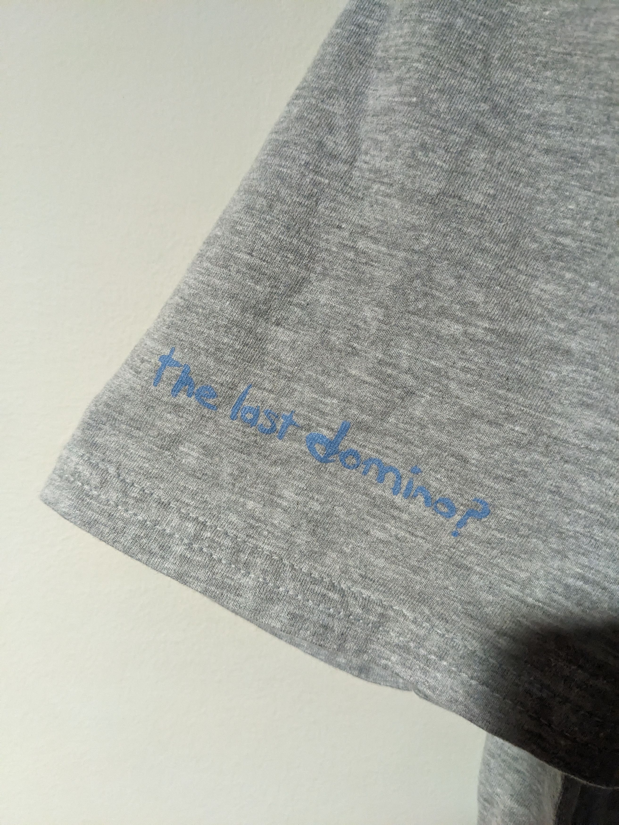 Band Tees × Vintage Vintage 2010's Genesis The Last Domino Band Music T-Shirt Size US S / EU 44-46 / 1 - 5 Thumbnail
