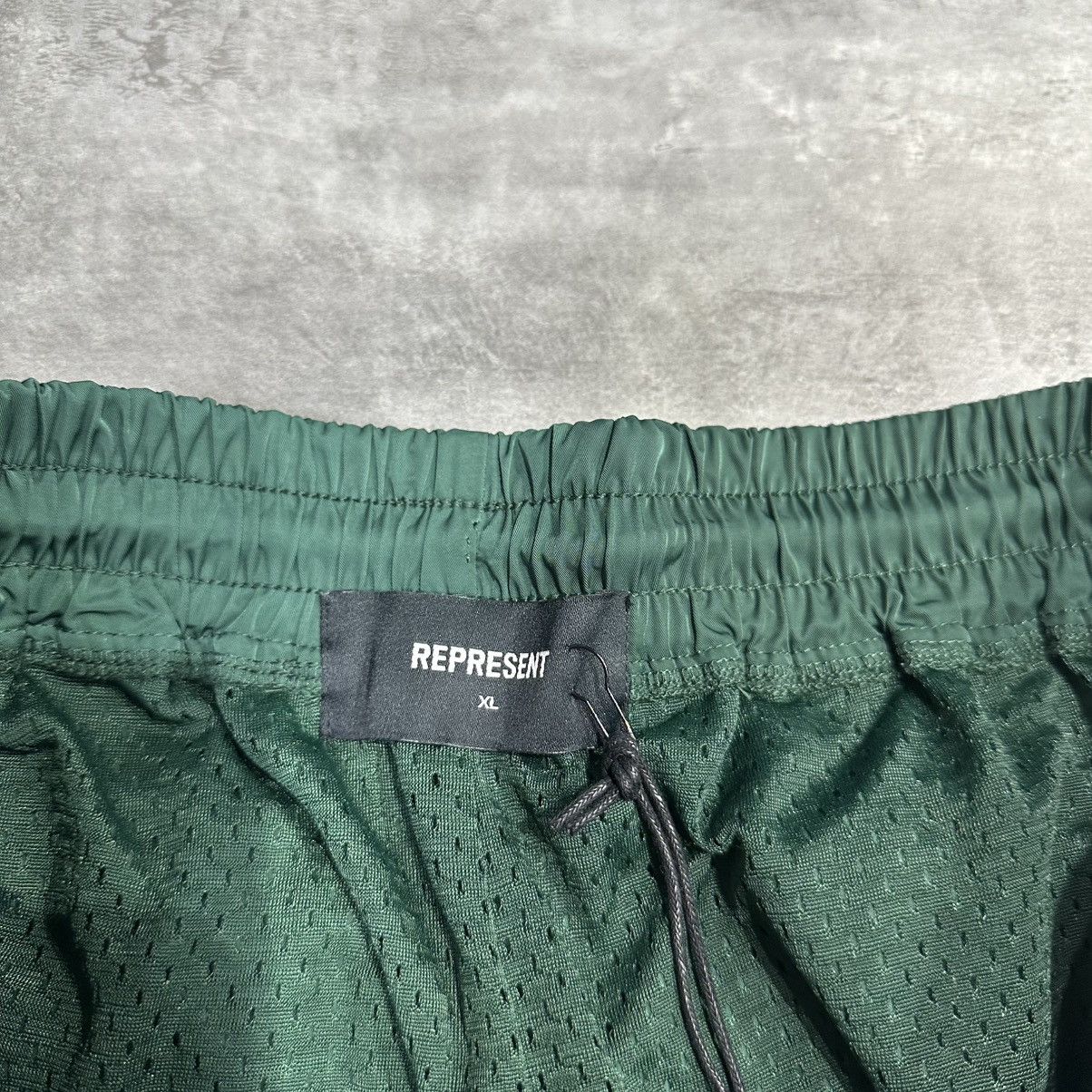 Represent Clo. Represent Storms In Heaven Shorts - XL bundle Size US 34 / EU 50 - 9 Thumbnail
