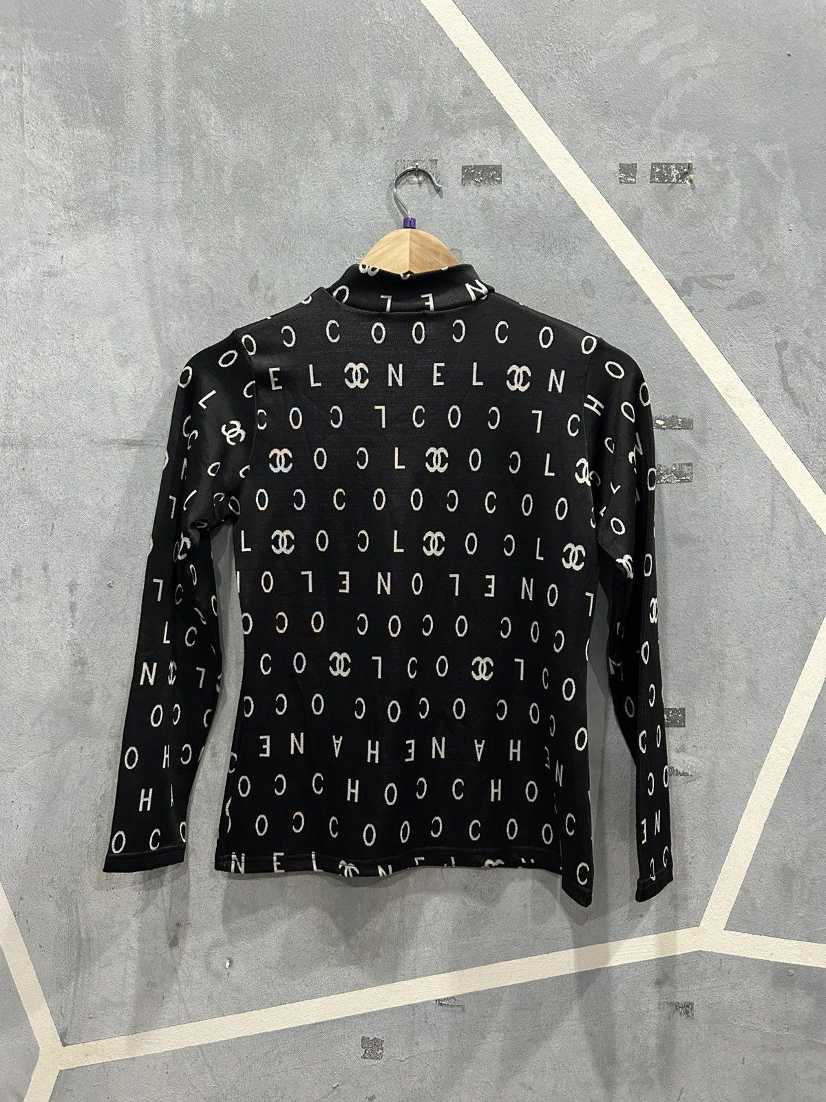 Chanel Chanel Monogram Tshirt Size S / US 4 / IT 40 - 5 Thumbnail