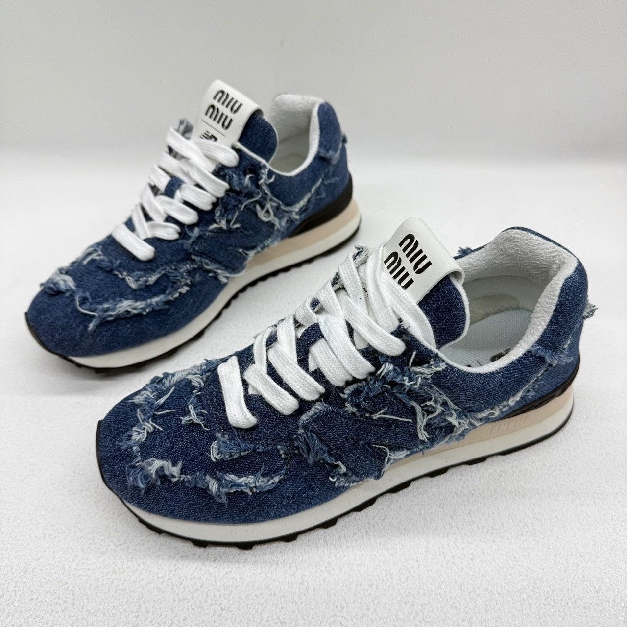 New Balance New Balance Denim Blue Lowtop Sneakers us_6 Women Size US 6 / IT 36 - 1 Thumbnail