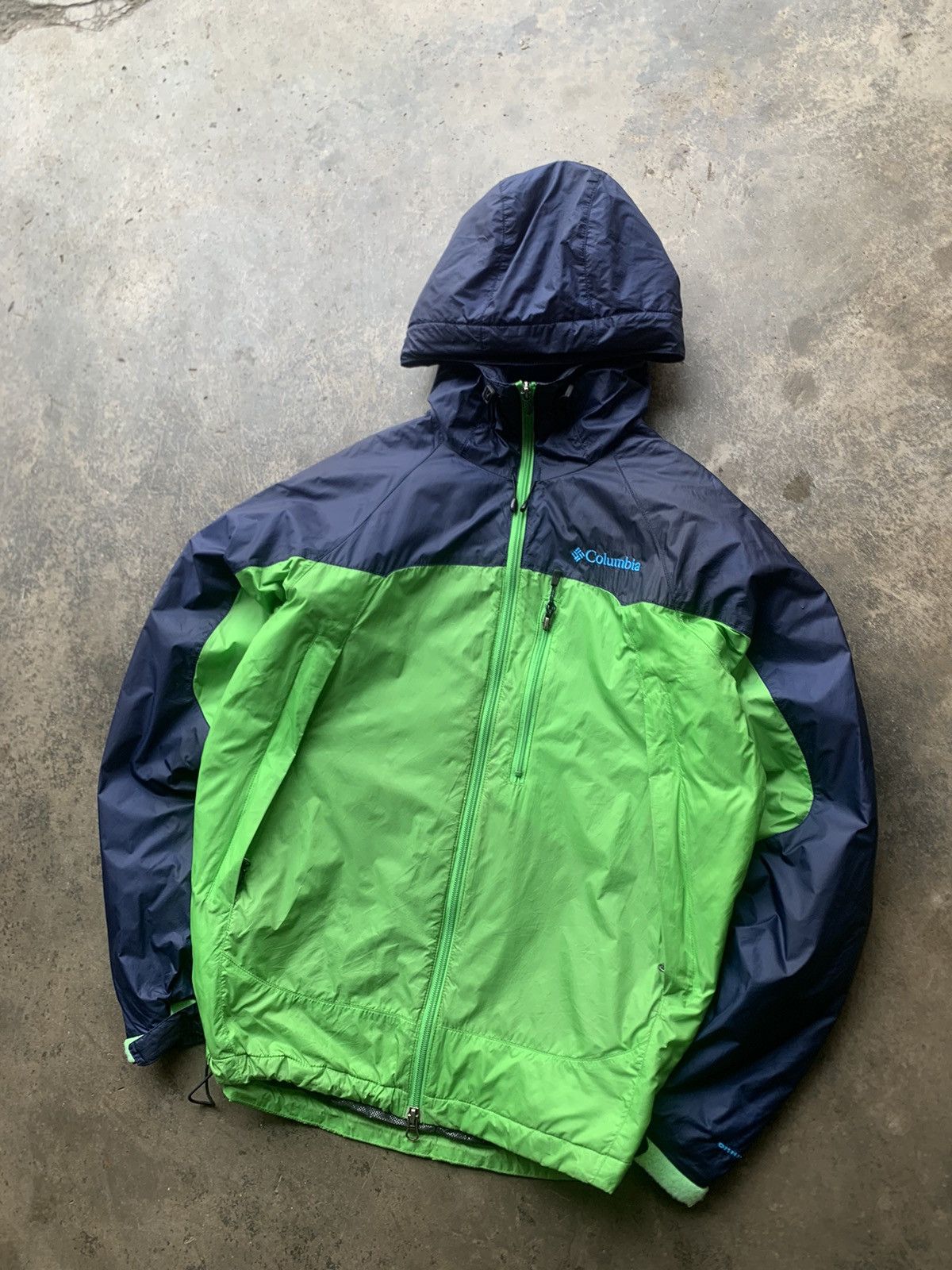 image of Columbia Light Puffer Jacket in Green, Men's (Size Medium)