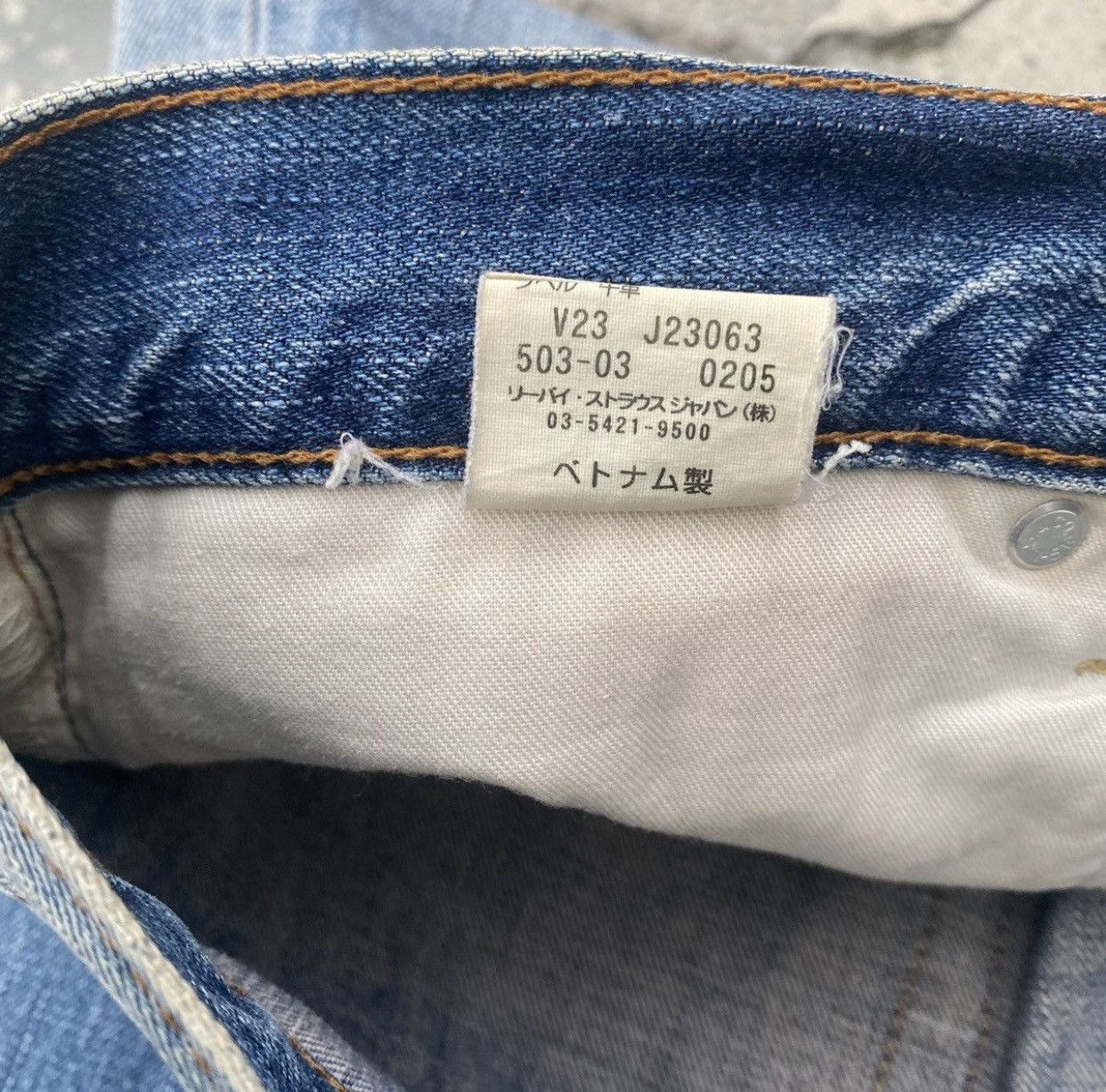 Levi's VINTAGE LEVIS LOT 503 GRUNGE JEANS Size US 34 / EU 50 - 9 Thumbnail