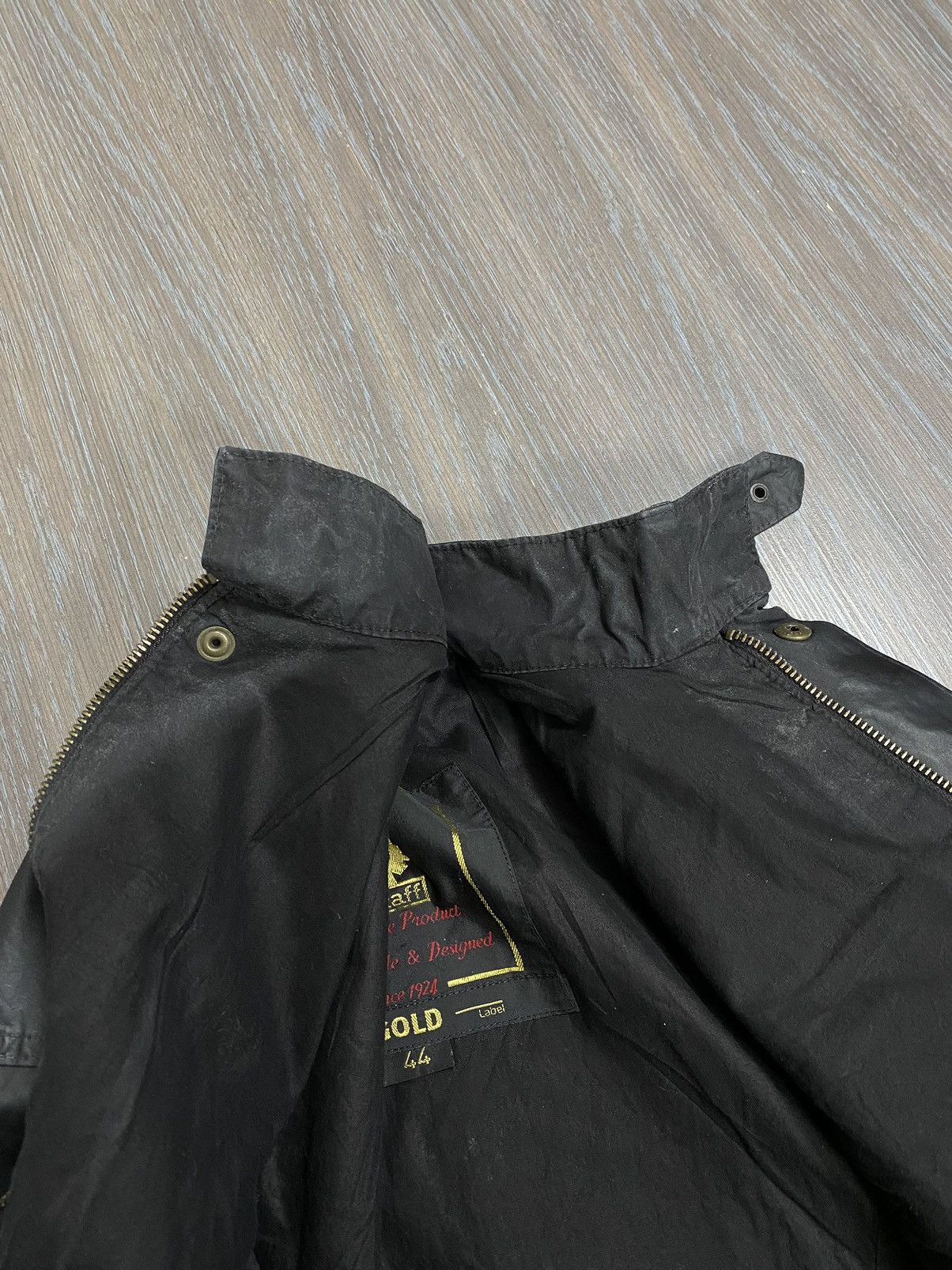 Belstaff Belstaff Gold Rubberized Y2K Belt Biker Jacket Size M / US 6-8 / IT 42-44 - 15 Thumbnail