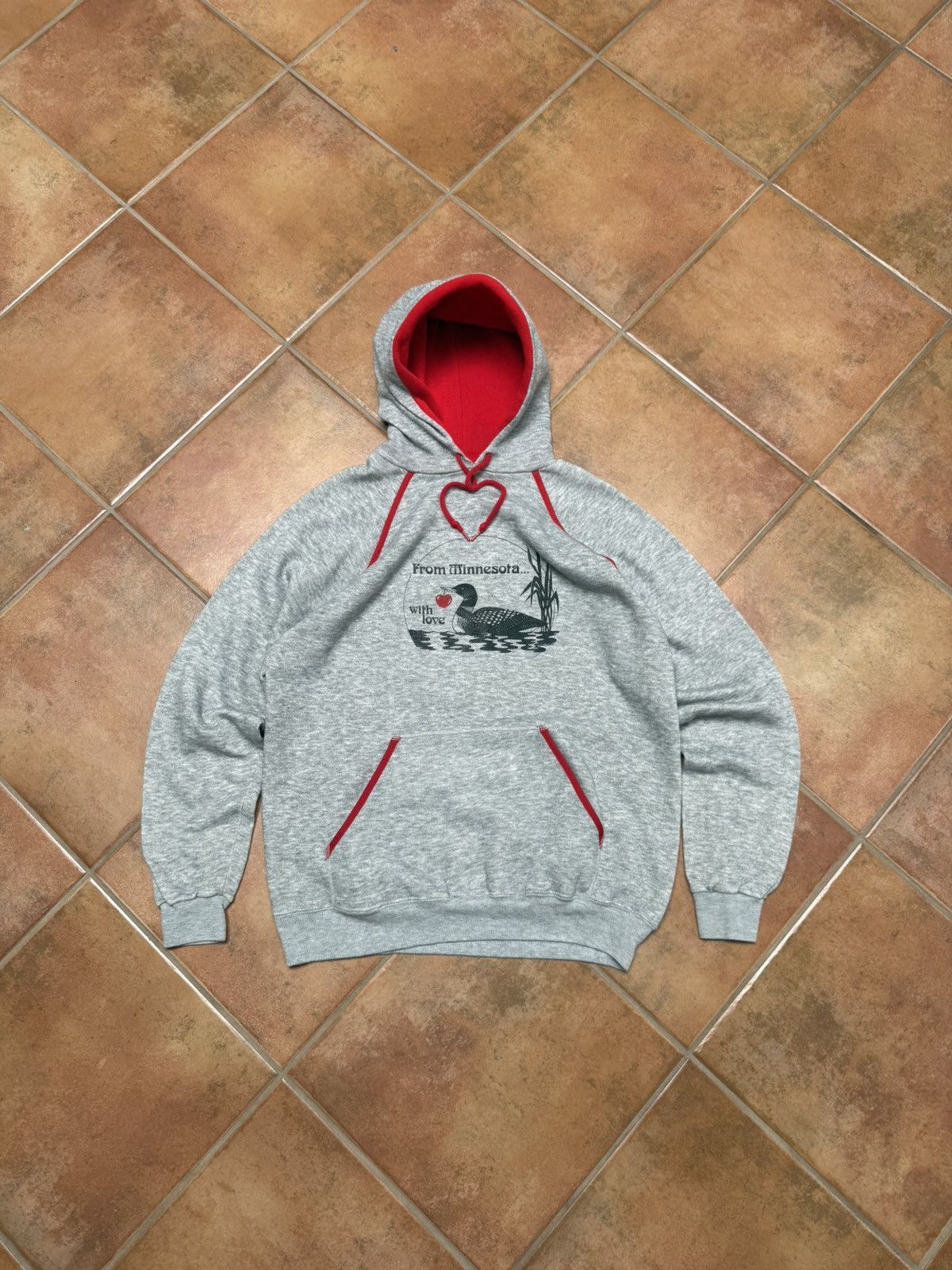Vintage Vintage Minnesota Novelty Raglan Hoodie Size US M / EU 48-50 / 2 - 1 Thumbnail