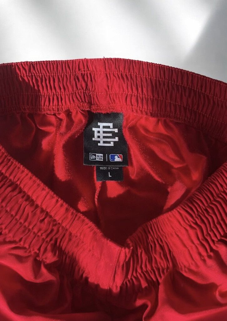 Eric Emanuel × MLB Eric Emanuel Red Socks Basic Shorts Size US 33 - 2 Thumbnail