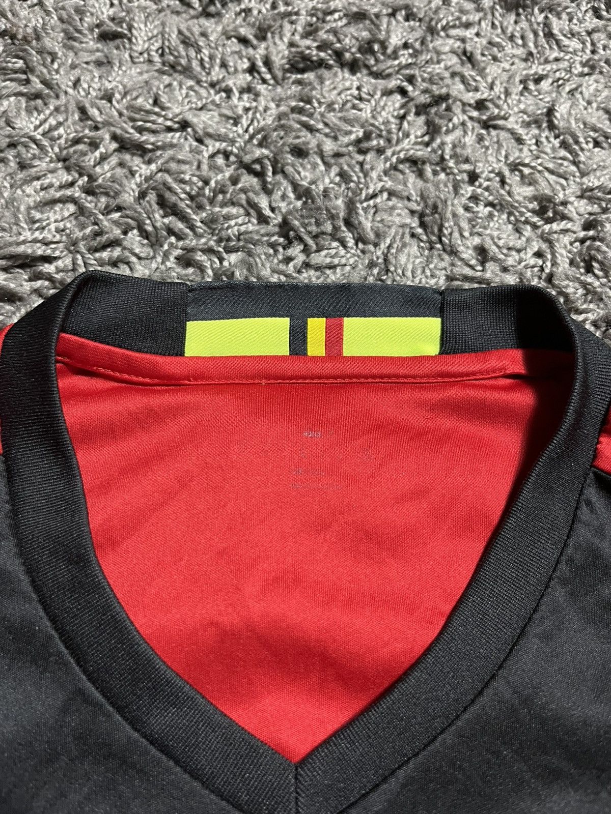 Adidas ADIDAS BELGIUM 2016/17 TRIKOT SOCCER NATIONAL JERSEY Size US M / EU 48-50 / 2 - 3 Thumbnail