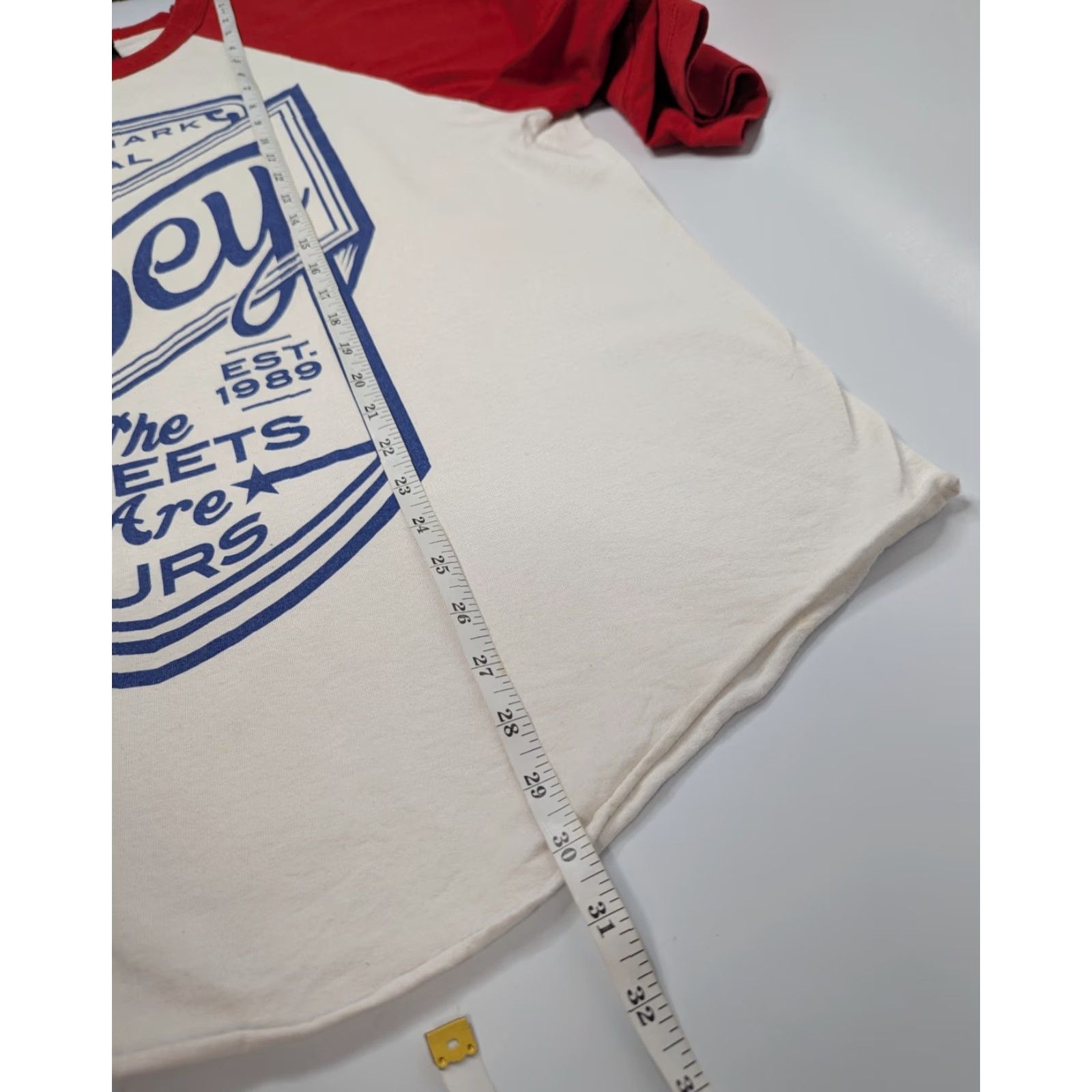 Obey VINTAGE OBEY Shirt Mens XL Red Raglan Baseball Sleeve Skateboarding Streetwear Y2K Tee Size US XL / EU 56 / 4 - 7 Thumbnail