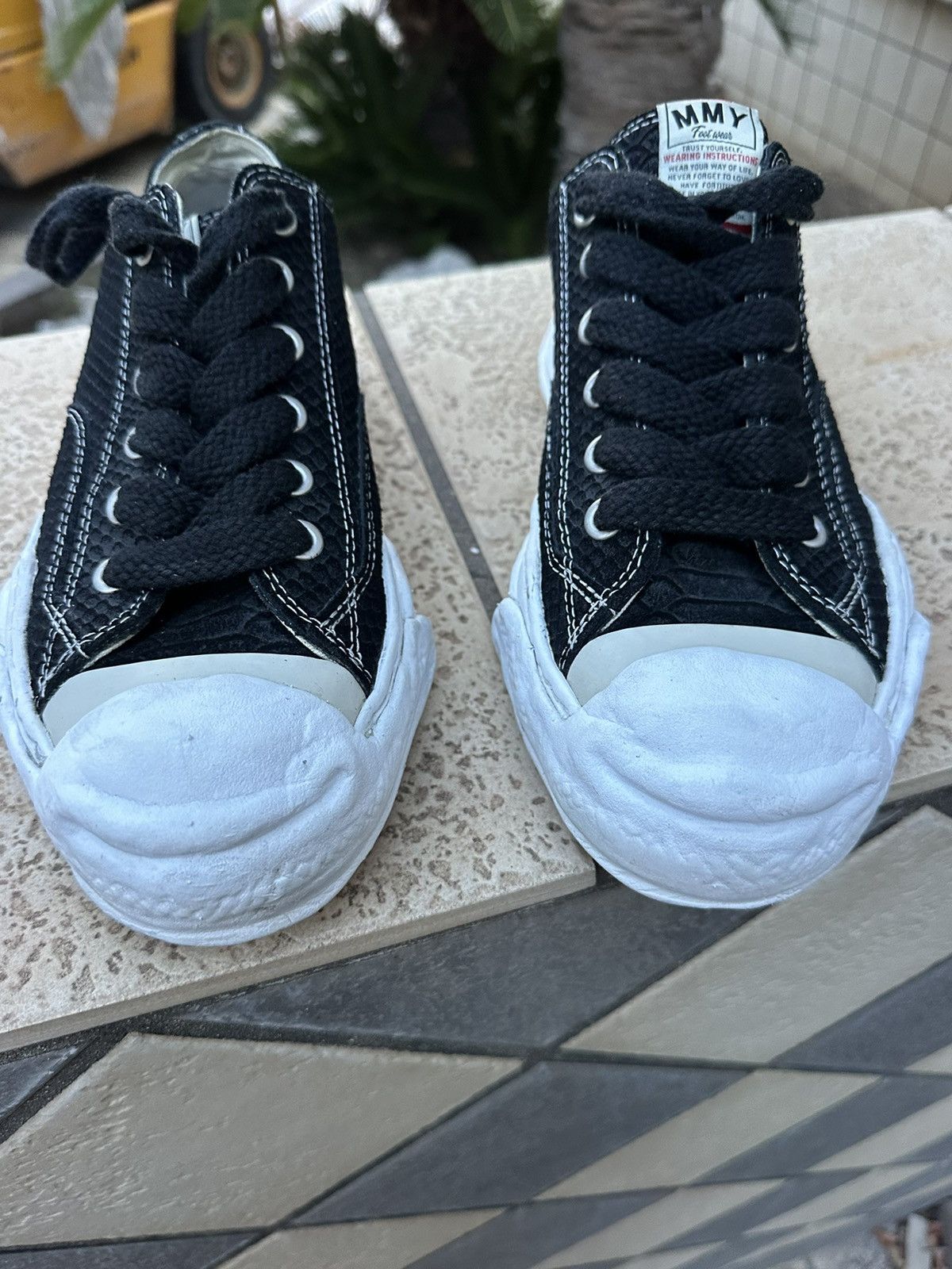Maison MIHARA YASUHIRO Maison Mihara Yasuhiro Black Shoes Sneakers Size US 9 / EU 42 - 12 Thumbnail