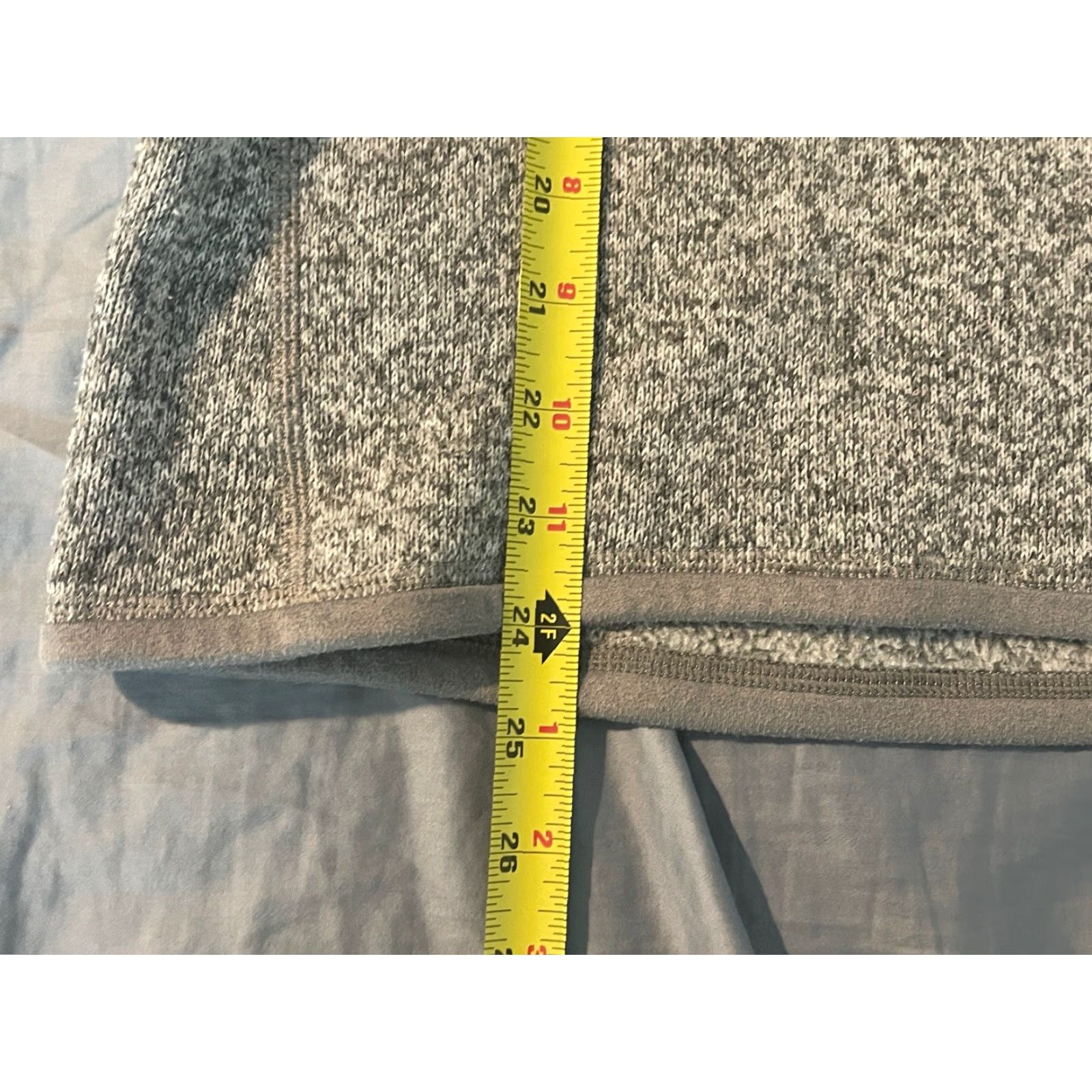 Patagonia VINTAGE Patagonia Heather Gray Better Sweater 1/4 Zip Fleece Women’s M Worn Wear 25617 Size M / US 6-8 / IT 42-44 - 5 Thumbnail