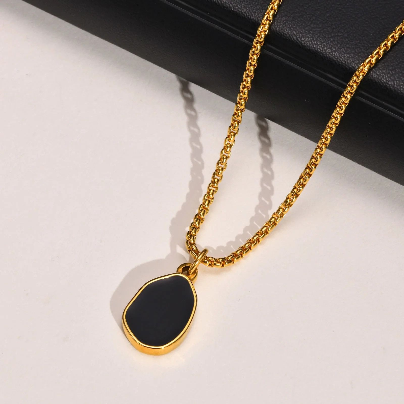 Vintage Irregular Geometric Pendant Necklace Size ONE SIZE - 3 Thumbnail