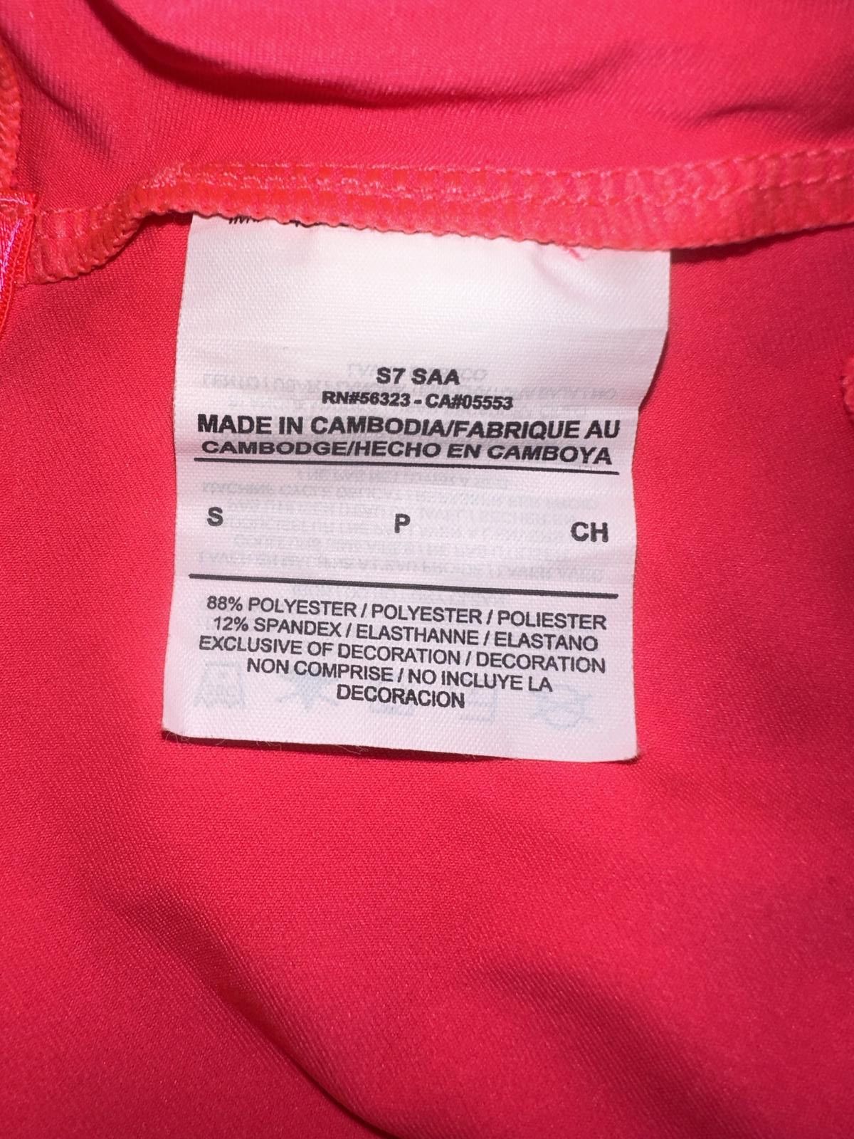 Nike Nike Women’s UV Crop UPF 40+ Base Layer Long Sleeves Pink Golf Top Sample Size S / US 4 / IT 40 - 5 Thumbnail