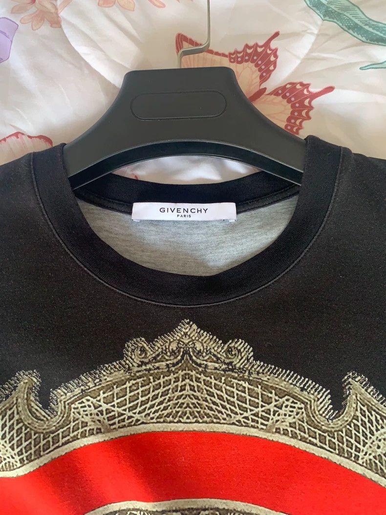 Givenchy Men's Magic Mirror Short Sleeve, 90% New, Chest 1