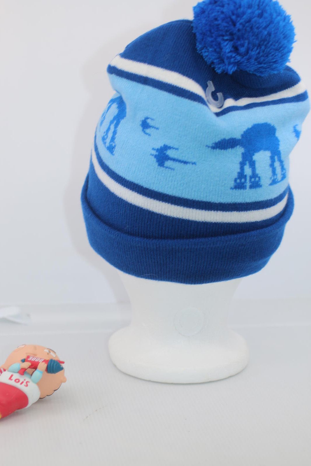 Star Wars Star Wars The Empire Strikes Back Winter Beanie Hat w/PomPom Size ONE SIZE - 5 Thumbnail