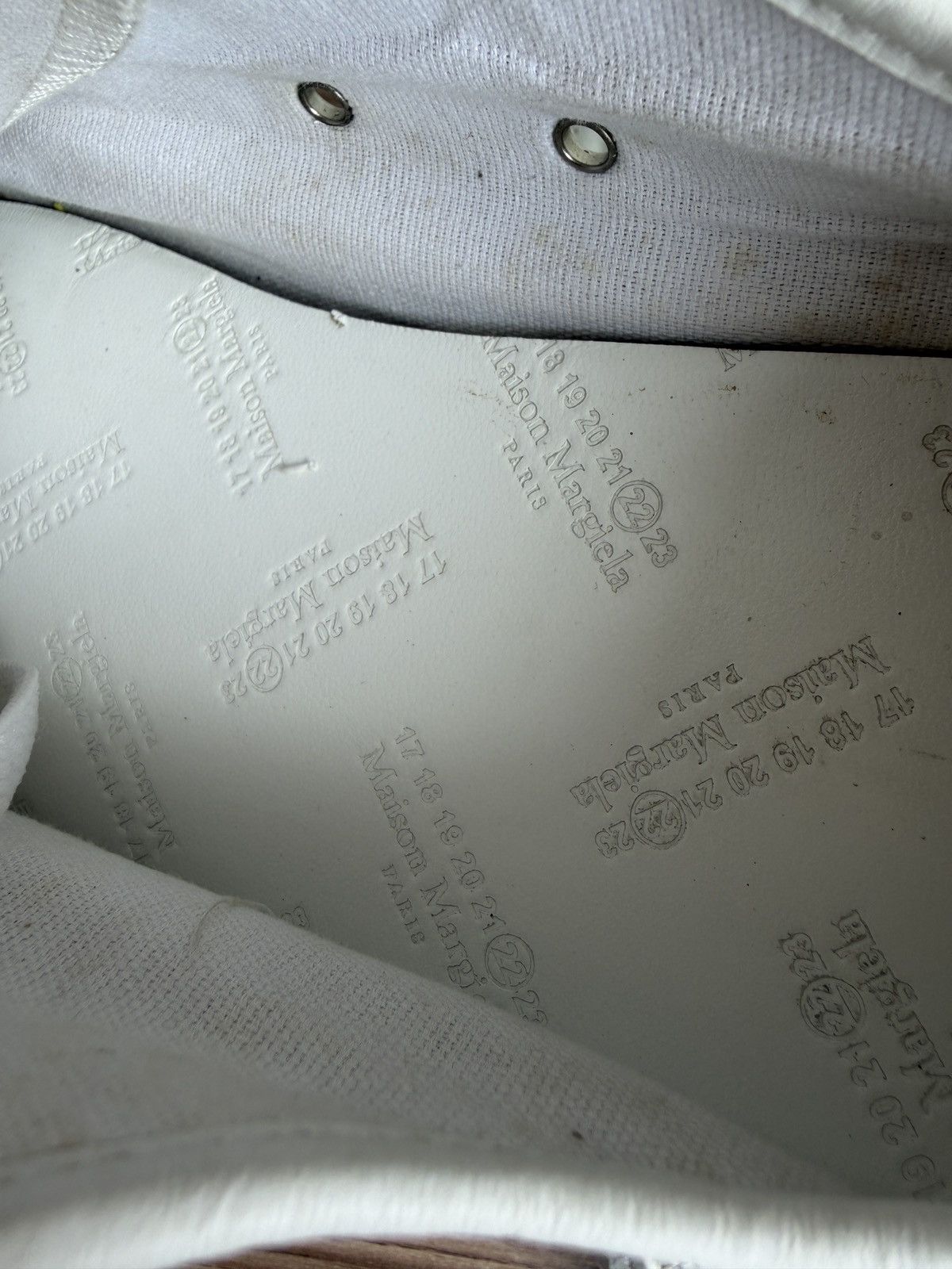 Maison Margiela 🫆tabi leather sneakers Size US 10.5 / EU 43-44 - 11 Thumbnail
