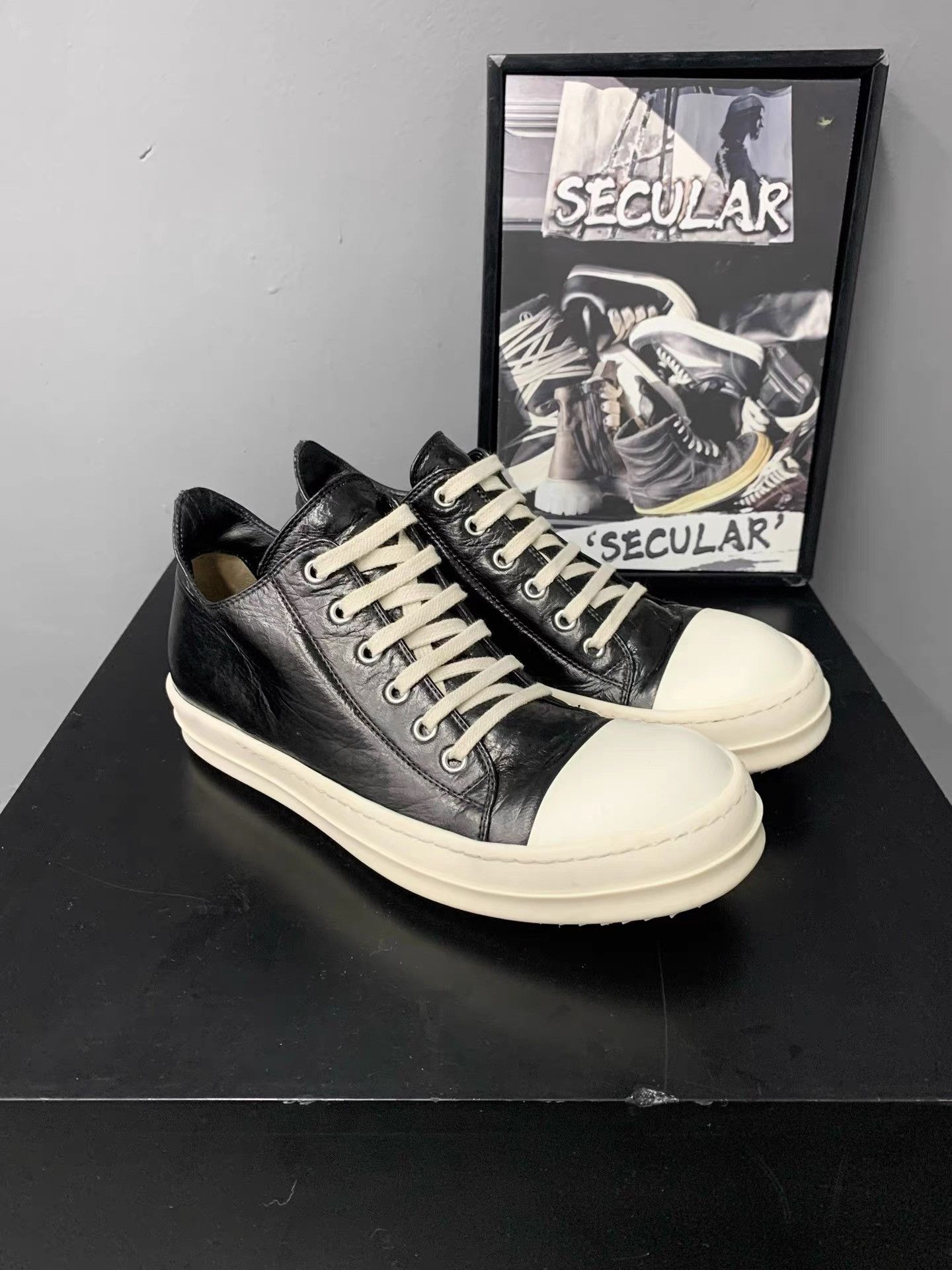 Rick Owens Rick Owens Mainline Shiny Calfskin Low Top Shoes K34 Size US 6 / EU 39 - 1 Thumbnail