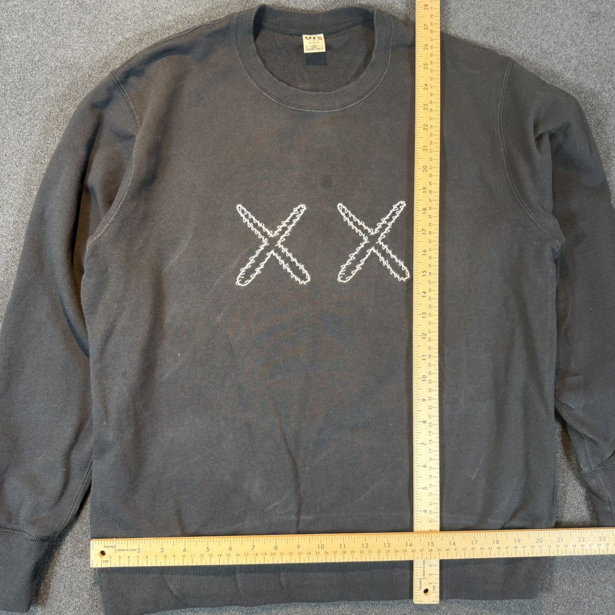 Kaws × Uniqlo Uniqlo KAWS Sesame Street Sweatshirt Mens Large Black UT Size US L / EU 52-54 / 3 - 5 Thumbnail