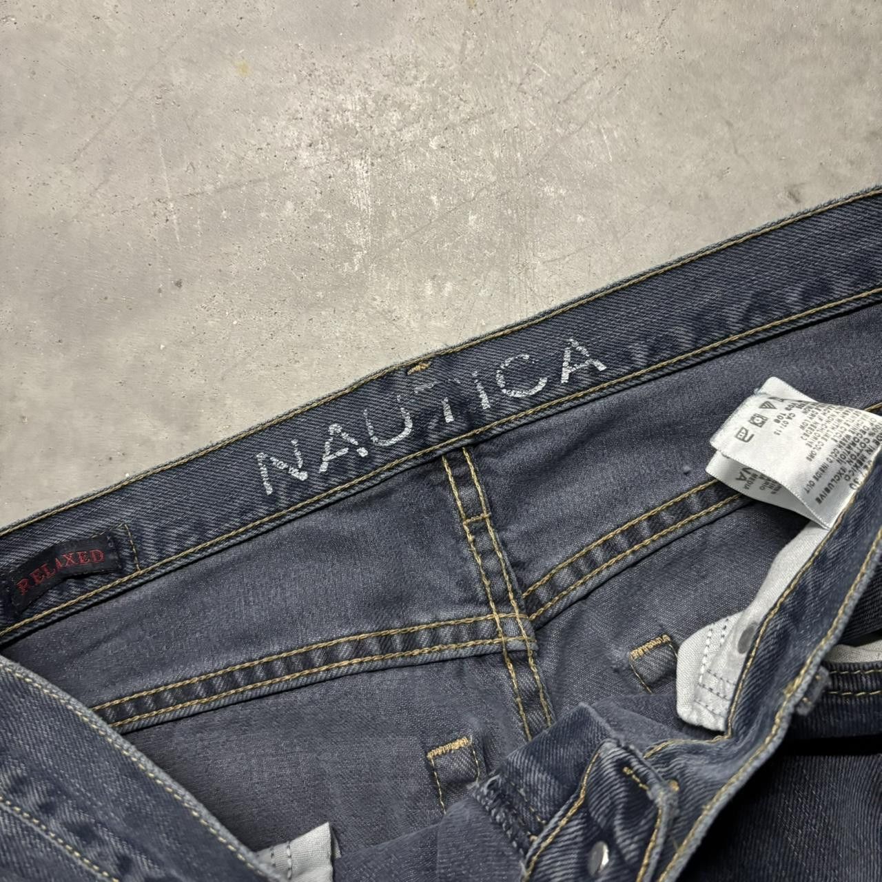 Japanese Brand × Vintage Vintage Y2K/2000s Grunge Faded Dark Wash Denim Jeans! Size US 32 / EU 48 - 8 Thumbnail
