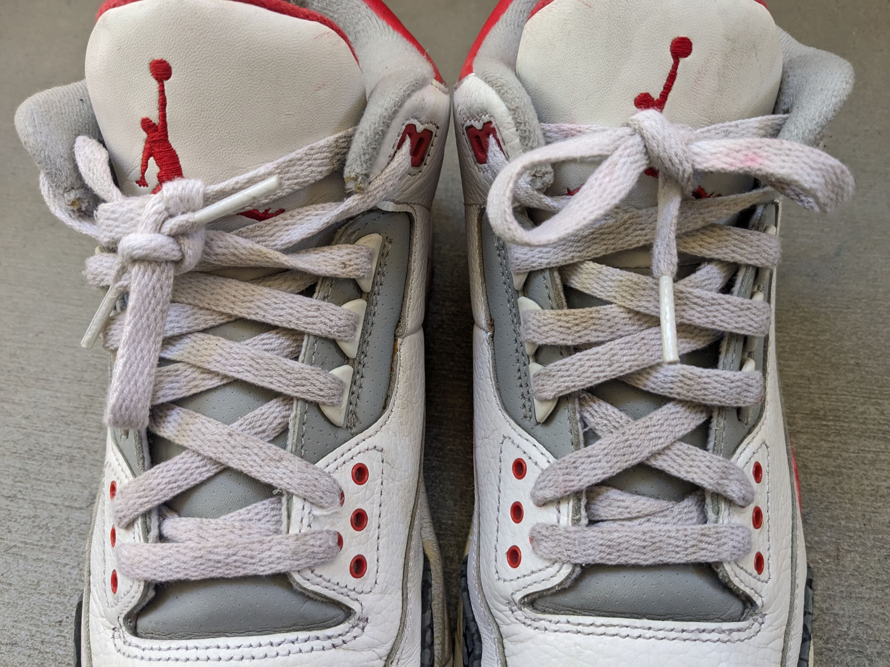 Jordan Brand Nike Air Jordan 3 Retro Fire Red 2007 136064-161 10 White Size US 10 / EU 43 - 4 Thumbnail