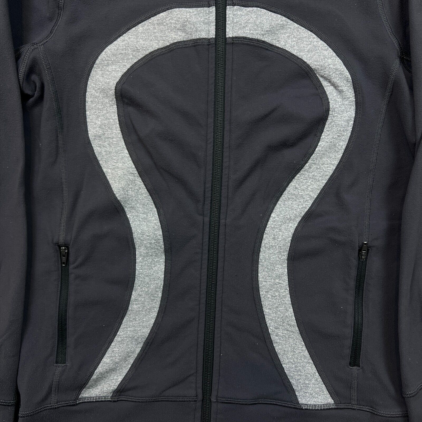 Lululemon Lululemon In Stride Jacket Size 6 Zip Thumbholes Tracksuit Size M / US 6-8 / IT 42-44 - 3 Thumbnail