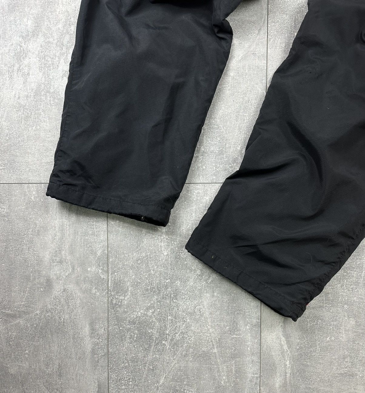Nike Nike Premier Multi-pocket Nylon Track-Pants Sweatpants Y2K Size US 34 / EU 50 - 6 Thumbnail
