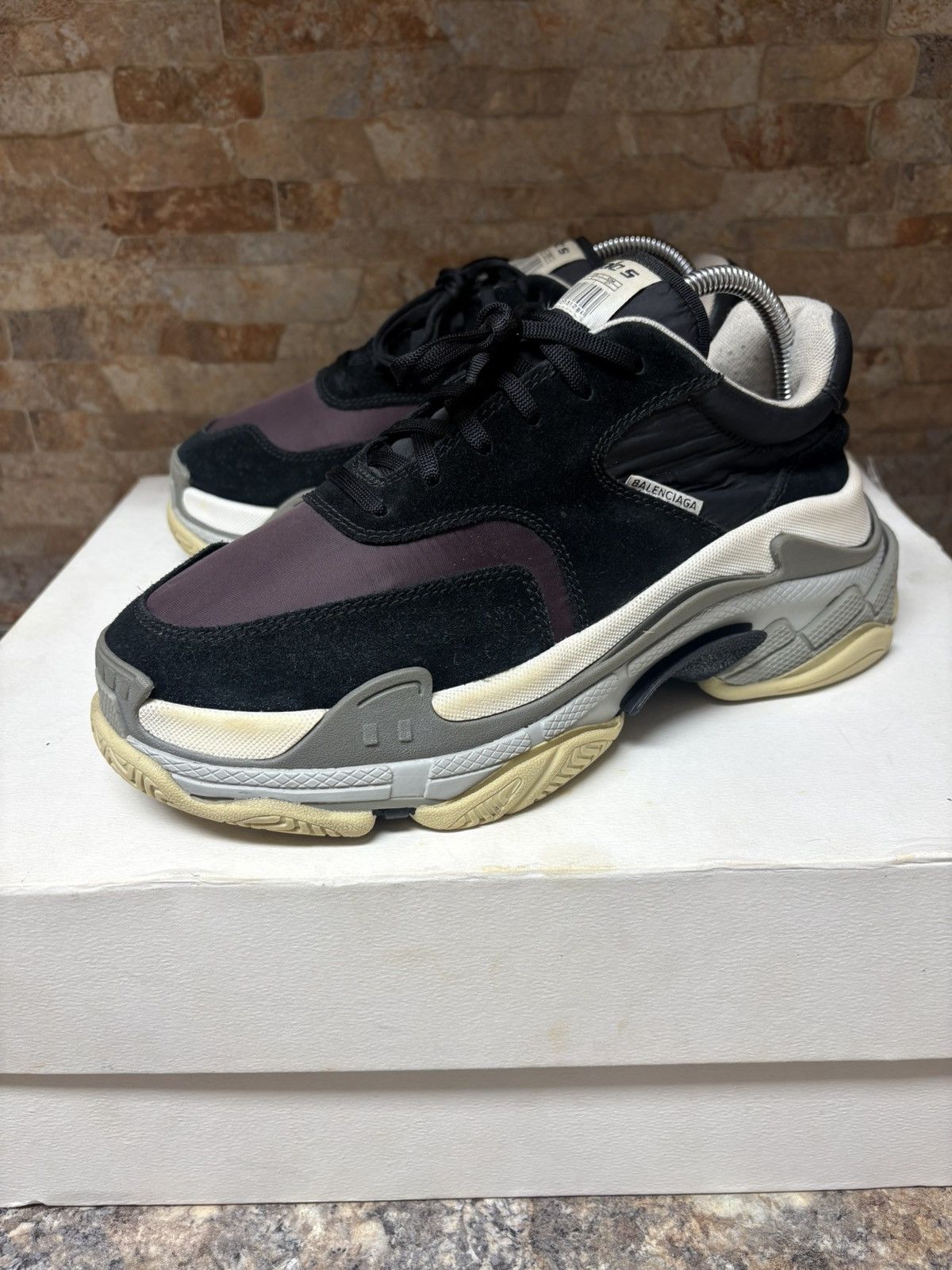 Balenciaga Balenciaga Triple S Size 8 Black Burgundy Grey With Box Size US 8 / EU 41 - 1 Thumbnail
