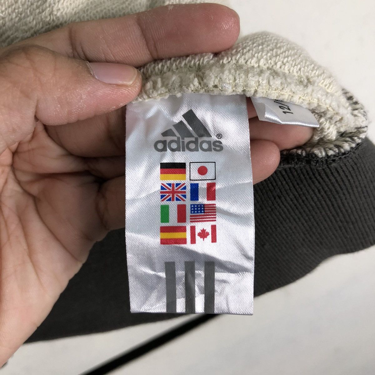 Adidas Adidas Vintage Sweater Jacket Short Sleeve Rare Size US XS / EU 42 / 0 - 17 Thumbnail
