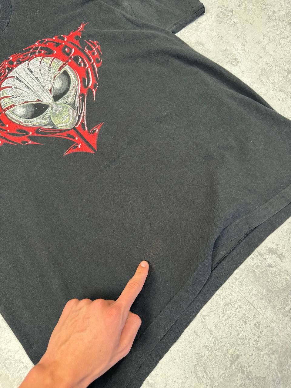 Vintage RARE Vintage 90’S Alienz T-Shirt Big Logo Size XL Size US XL / EU 56 / 4 - 15 Thumbnail