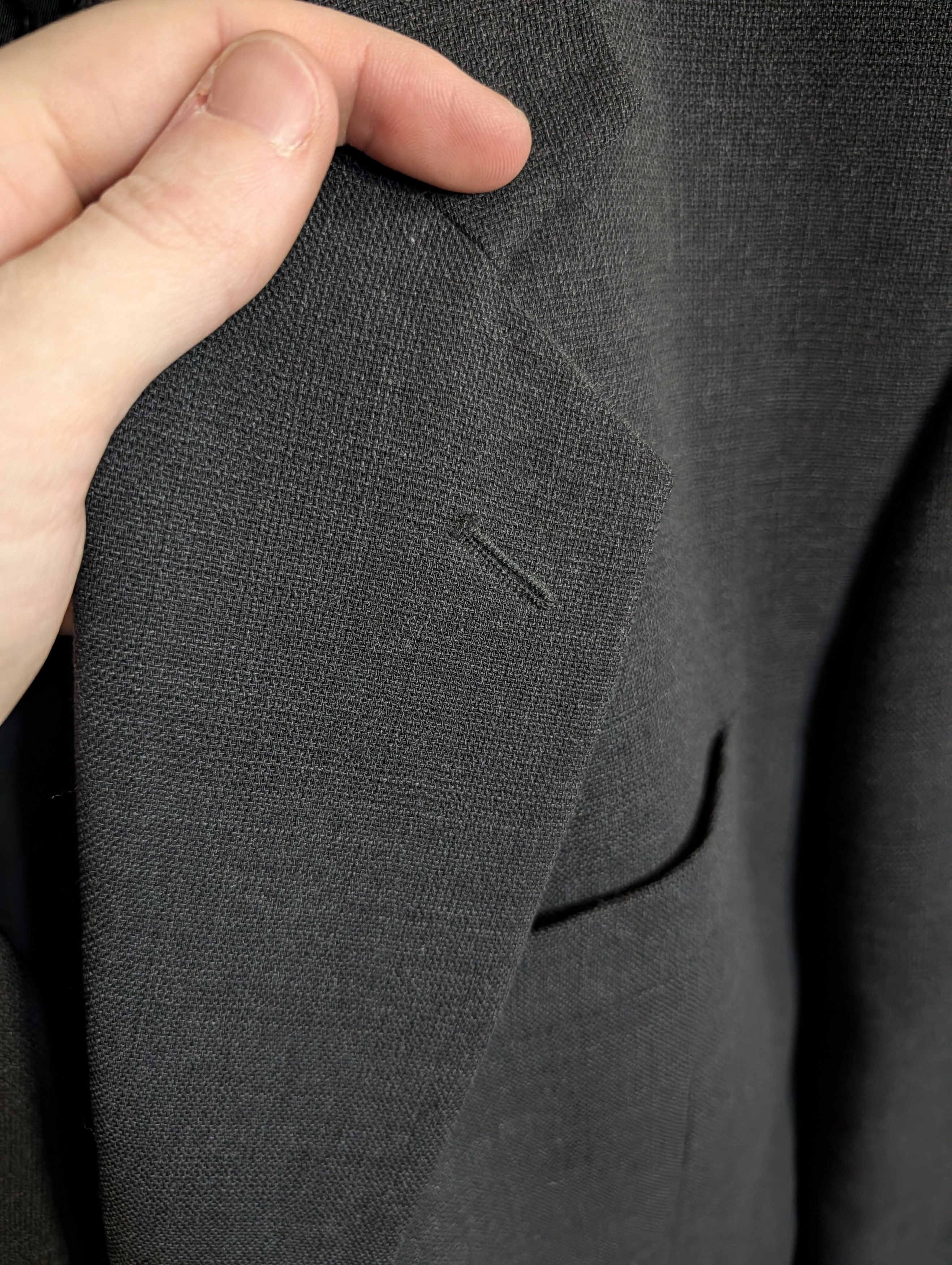 Gianfranco Ferre STUDIO 0001 for Barney's gray plaid heavy wool 2pc suit Size 44R - 6 Thumbnail