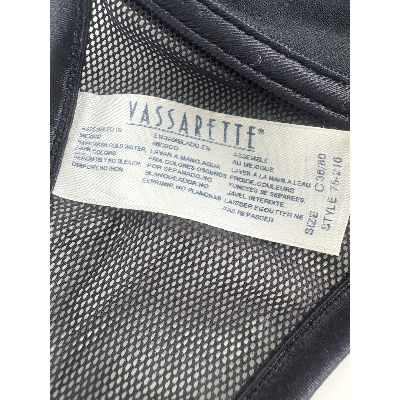 Vintage Vassarette Black Lightly Lined Lace Bra 36C Womens Underwire Floral 90s Sexy Size ONE SIZE - 6 Thumbnail