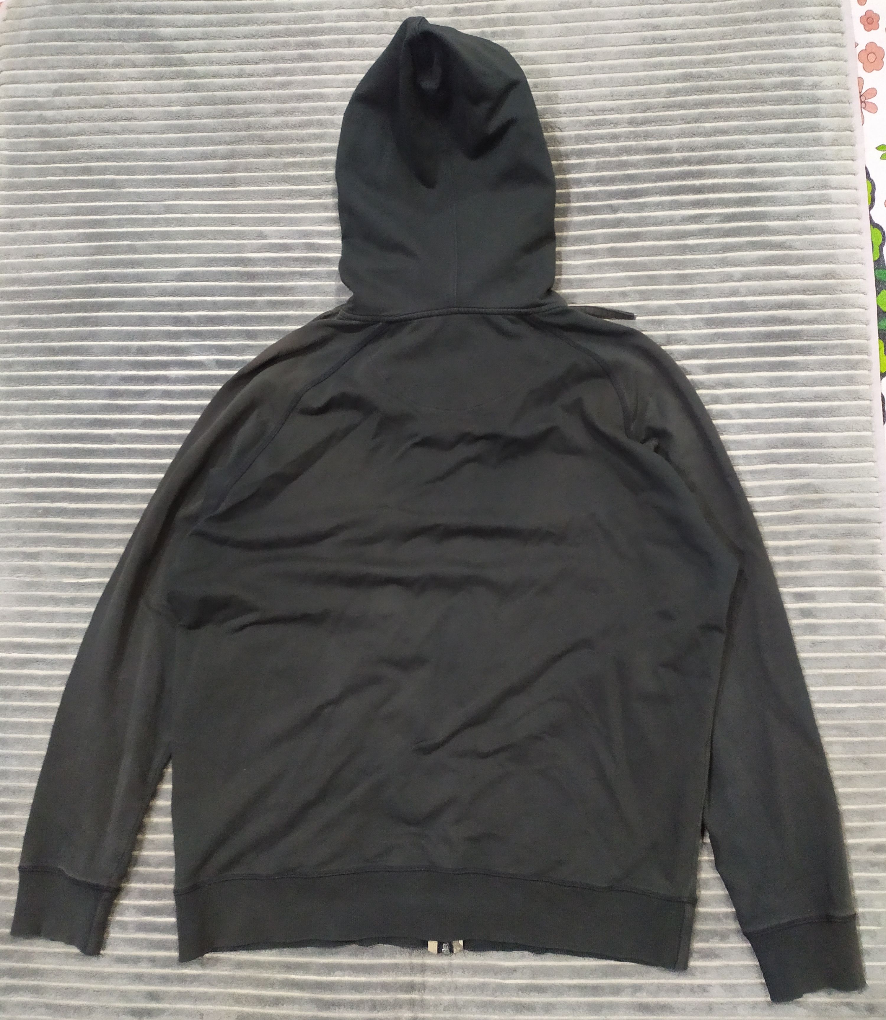 Burberry Burberry london zipper hoodie Size US L / EU 52-54 / 3 - 2 Thumbnail