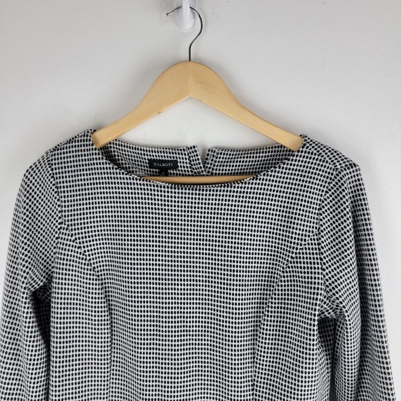 Talbots NEW Talbots Polka Dot 3/4 Sleeve Blouse Buttons Stretch Size S / US 4 / IT 40 - 3 Thumbnail